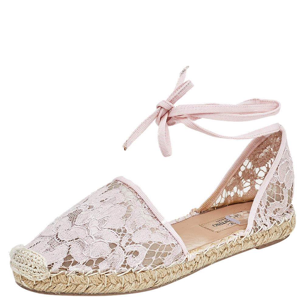 Pre Owned صندل فلات إسبادريل فالنتينو دانتيل وردي بحزام للكاحل مقاس 37