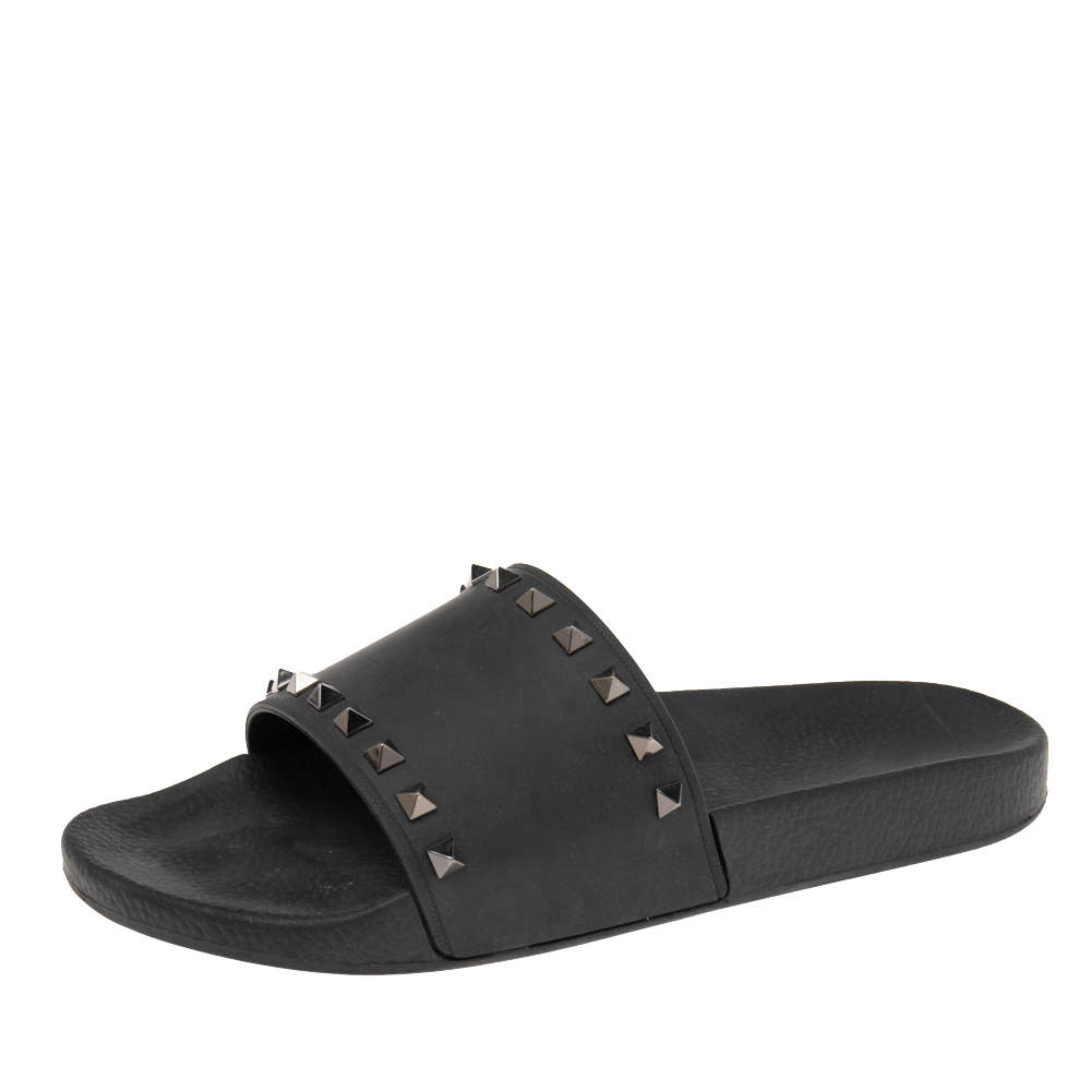 Pre Owned Valentino Black Rubber Rockstud Flat Slides Size 43 