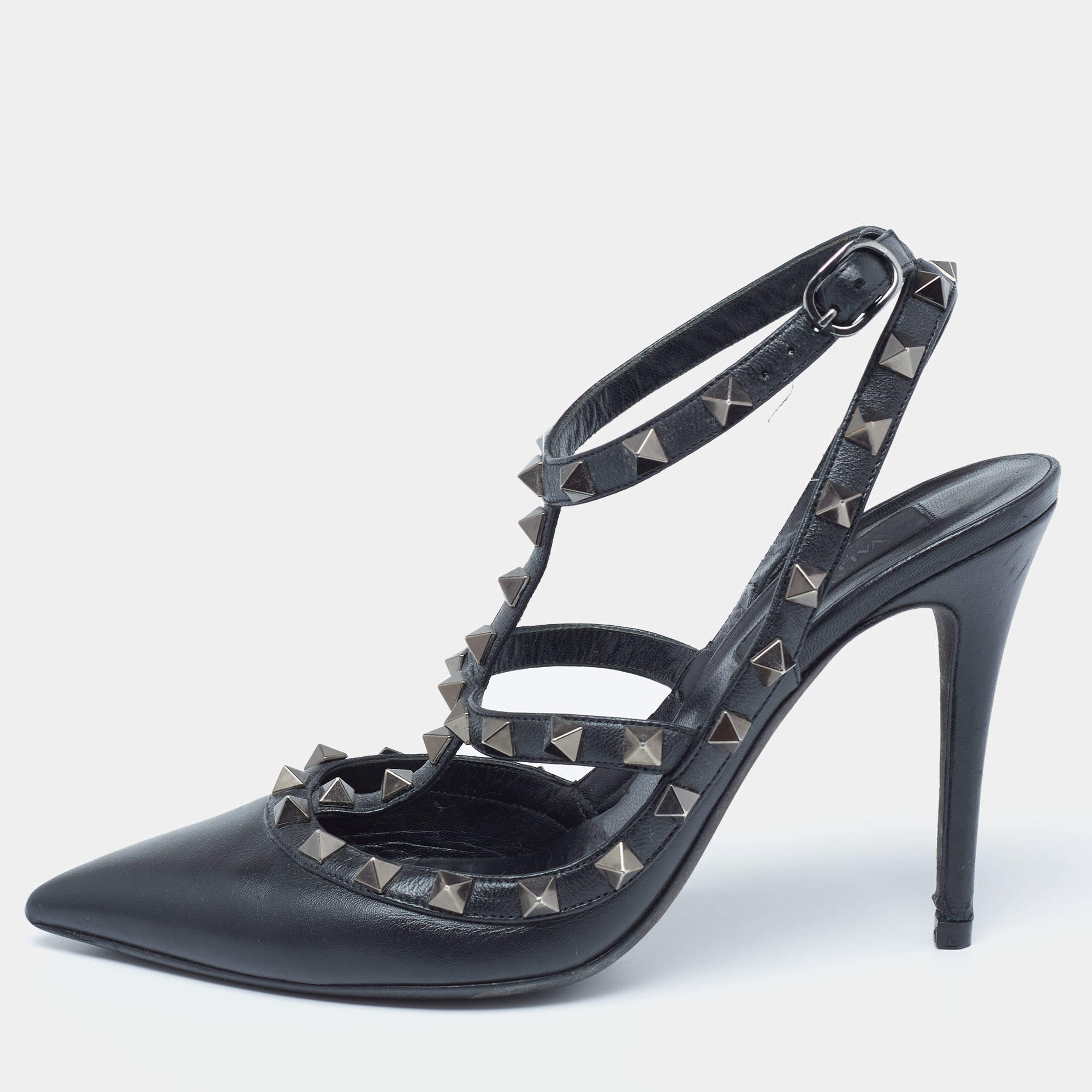 مملوكة مسبقًا Valentino Black Leather Rockstud Pointed Toe Ankle Strap Sandals Size 37.5