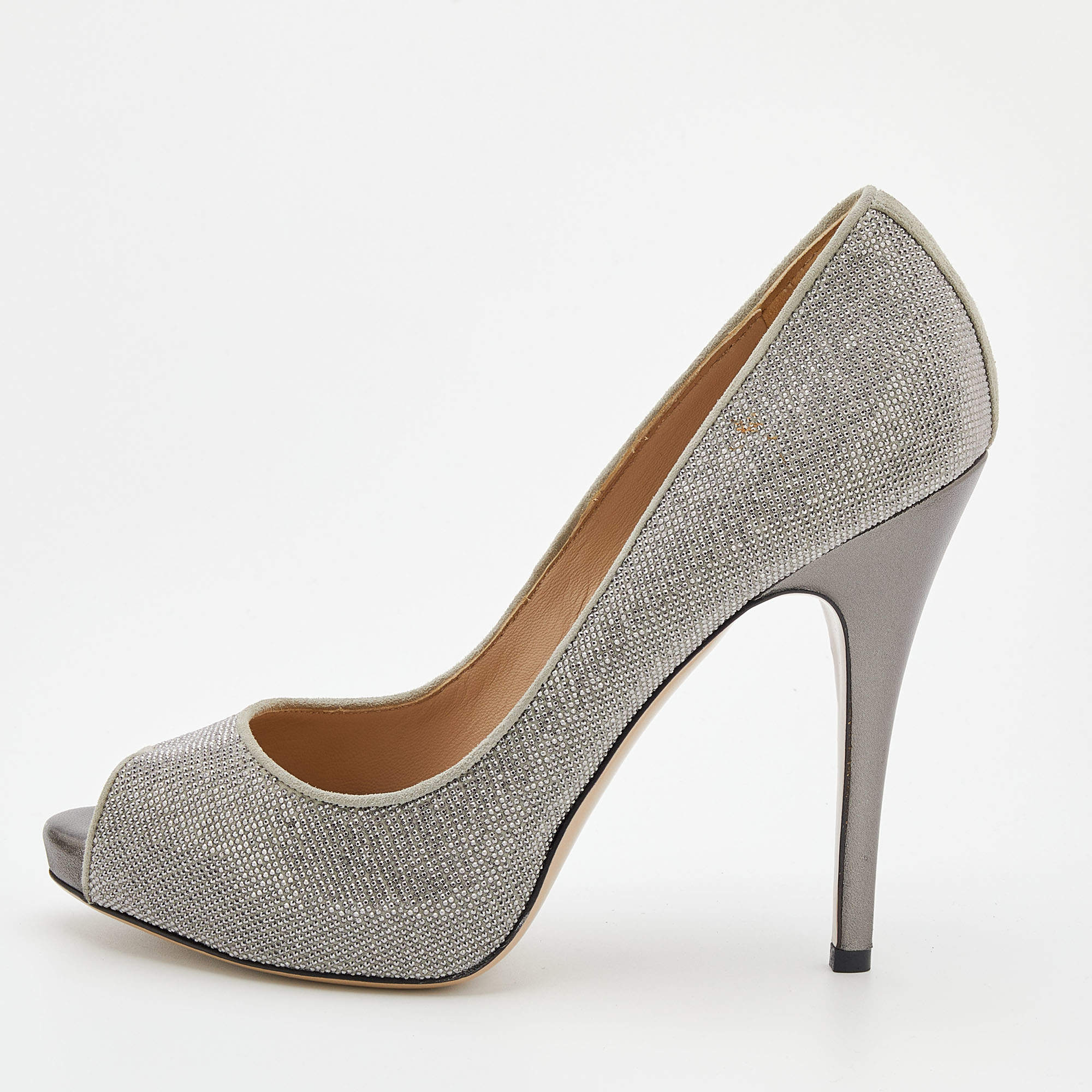 Pre Owned Valentino Metallic Silver Studded Suede Peep Toe Pumps Size 40