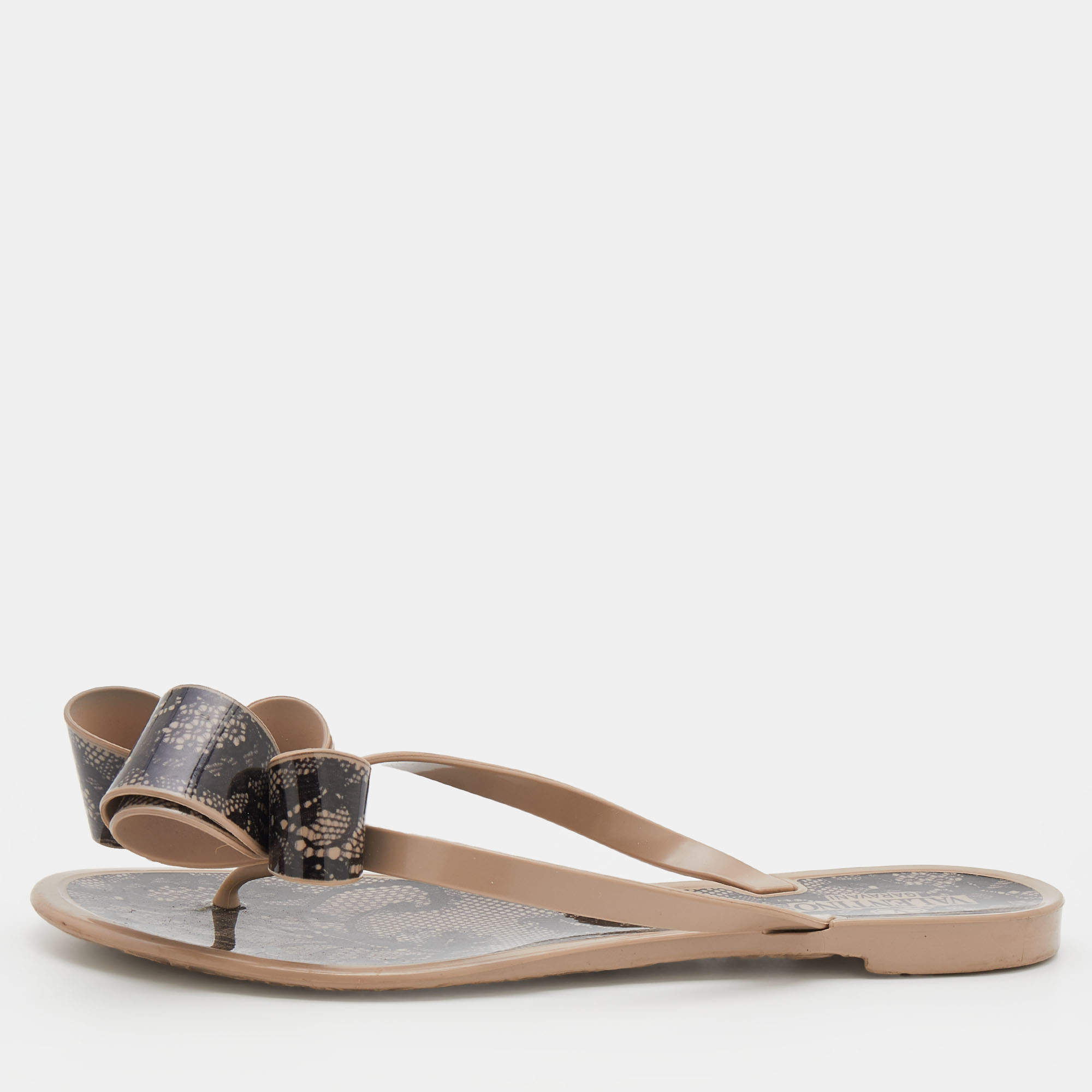 Pre Owned Valentino Beige/Black Lace Print PVC Bow Thong Sandals Size 36