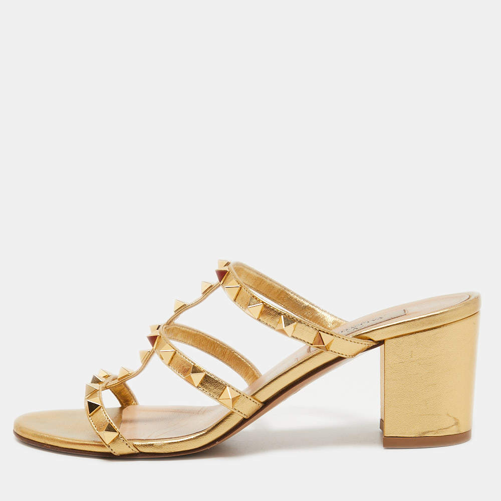 Pre Owned Valentino Gold Leather Rockstud Slides Size 38.5
