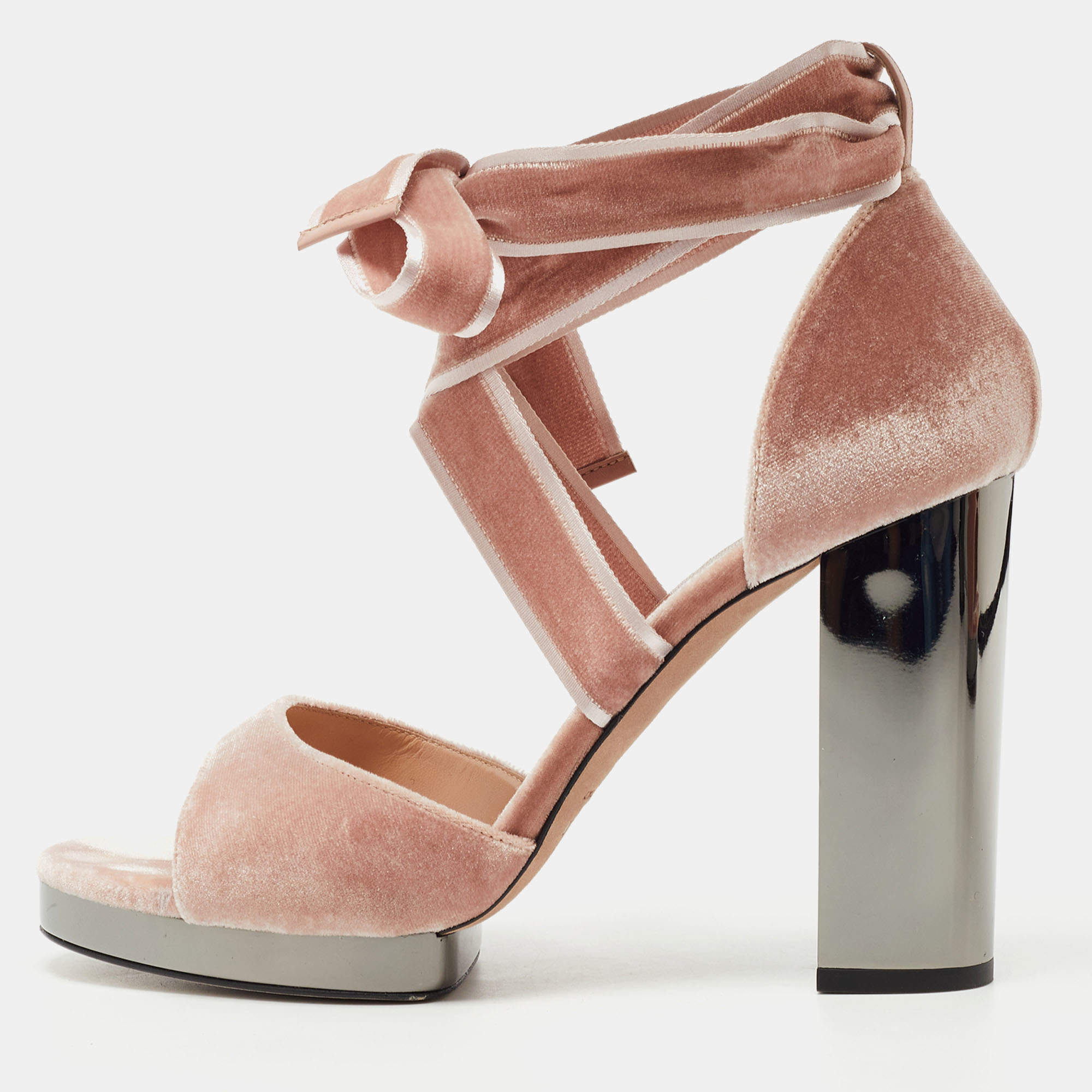 industri transmission donor Valentino Pink Velvet Ankle Wrap Block Heel Sandals Size 40.5 Valentino |  TLC