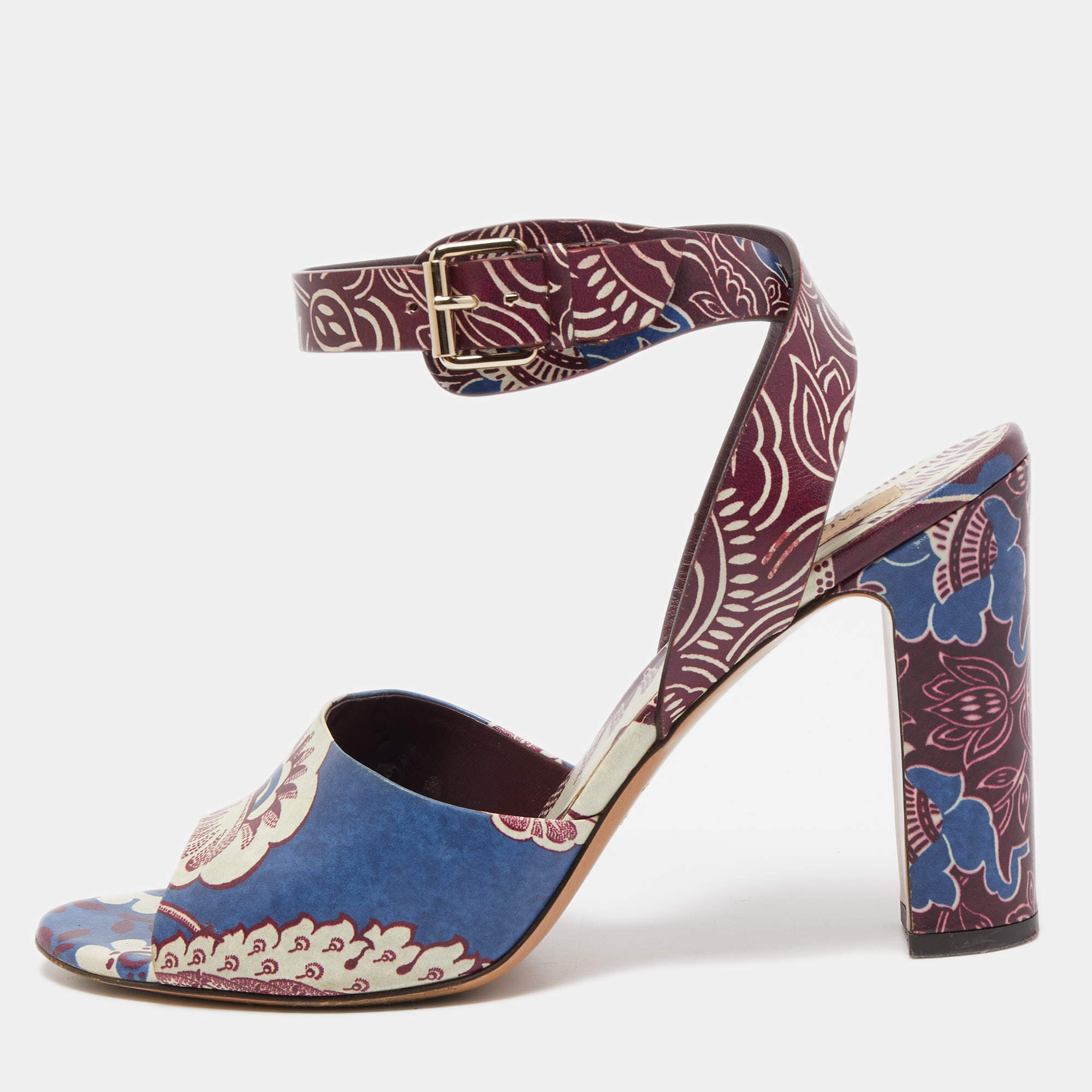Valentino Garavani Women S Floral Texture Slide Sandals