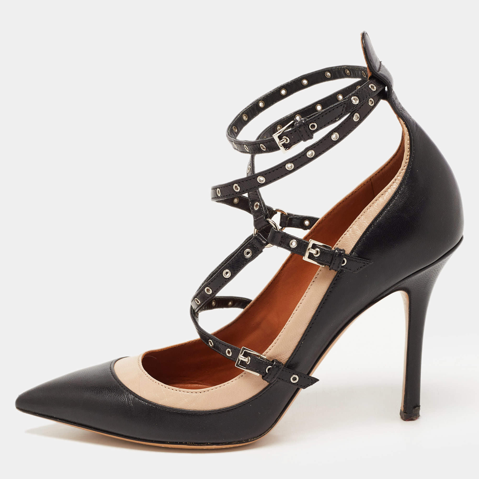 Pre Owned Valentino Two Tone Leather Love Latch Detail Eyelet Embellished Pumps Size 36.5