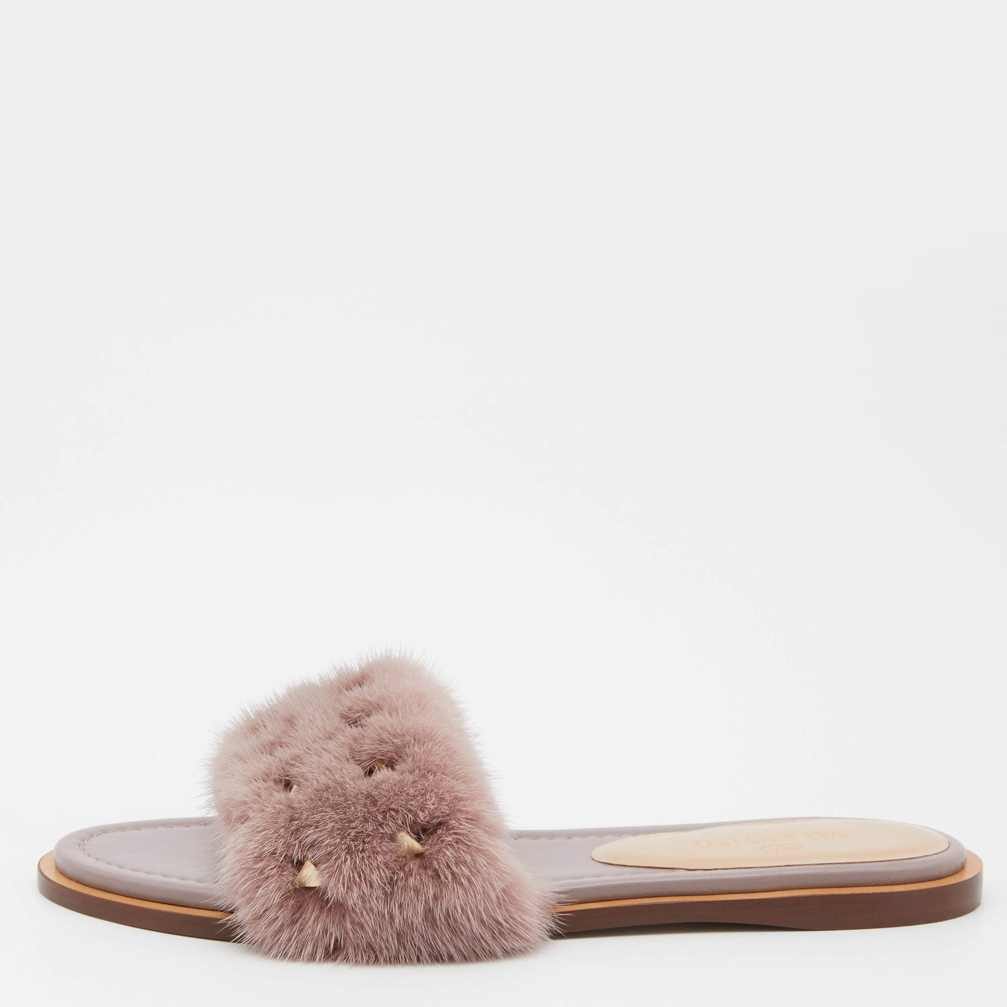 Pre Owned Valentino Pink Fur and Leather Rockstud Flat Sandals Size 39