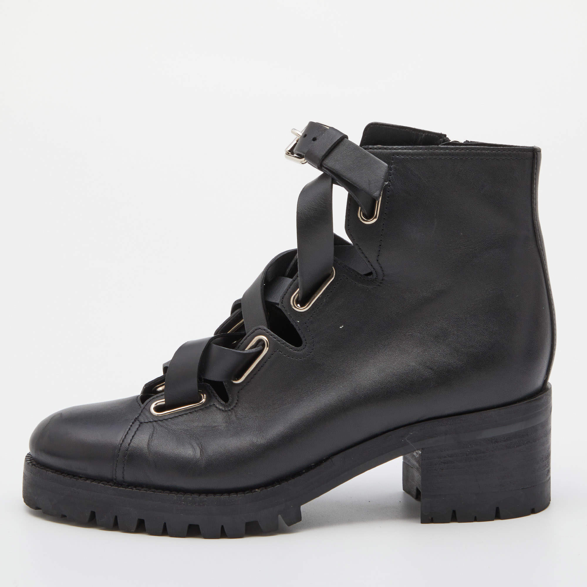 Pre Owned Valentino Black Leather Ankle Boots Size 38