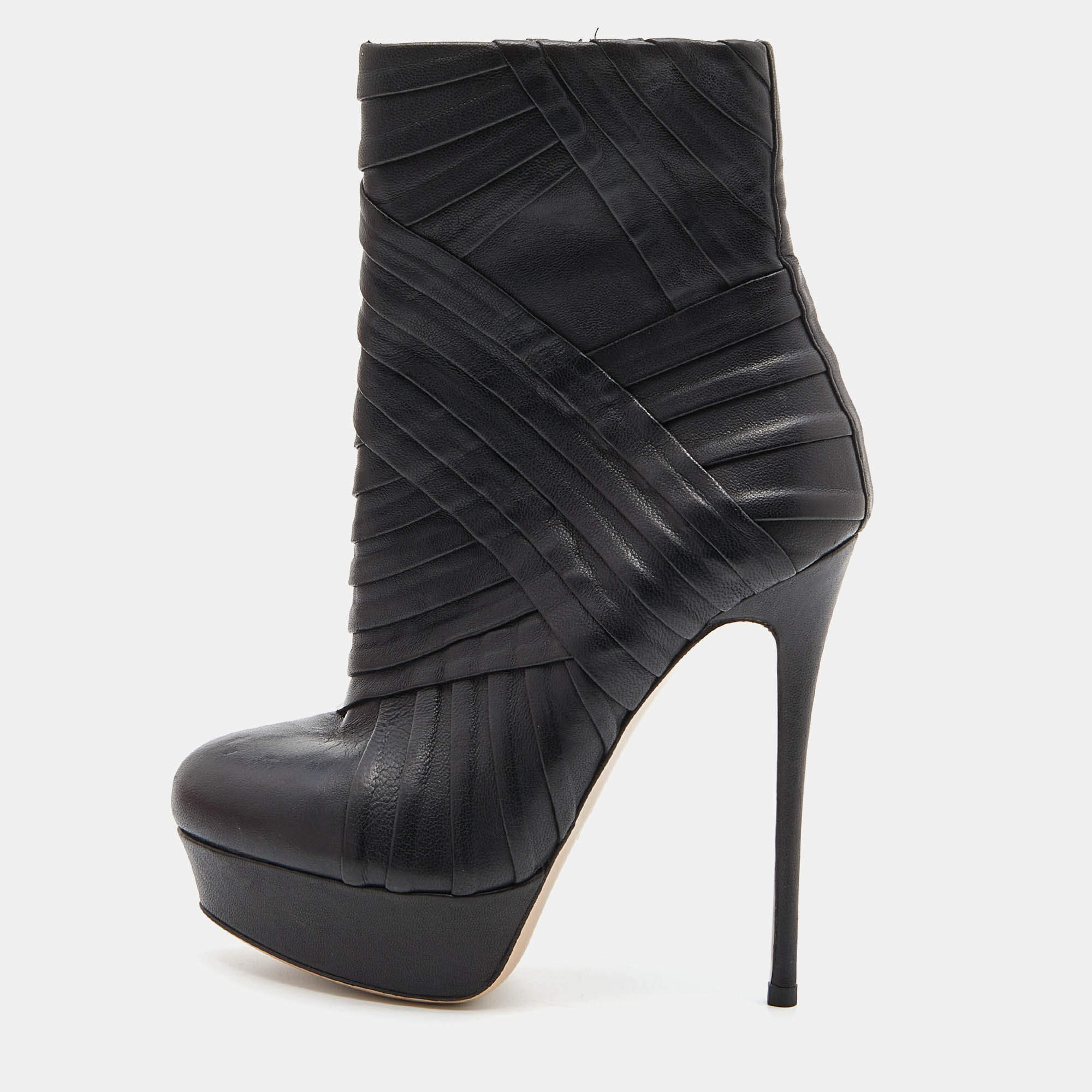 Pre Owned Valentino Black Leather Zip Mid Calf Boots Size 36