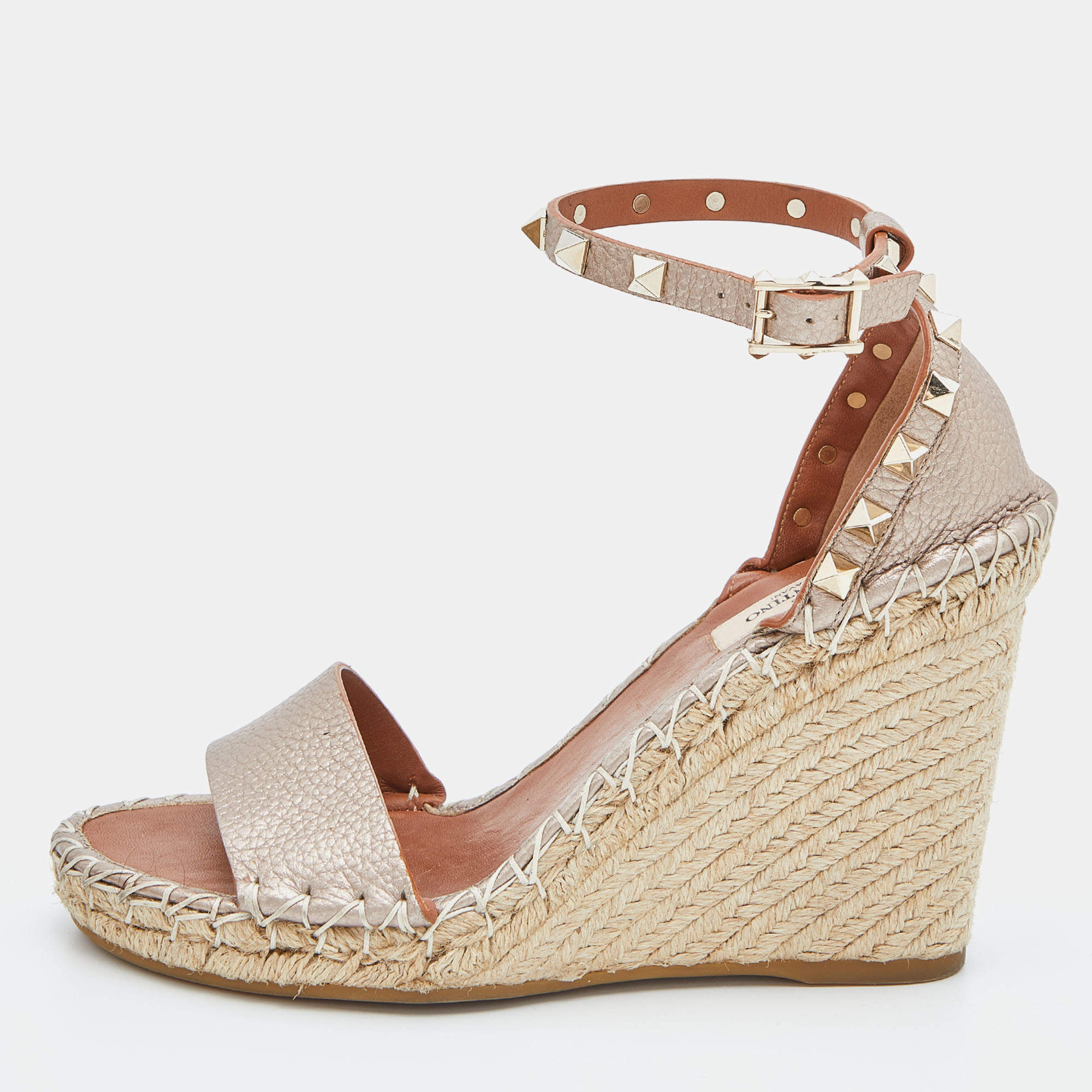 Pre Owned Valentino Metallic Gold Leather Rockstud Ankle Strap Wedge Espadrille Sandals Size 37