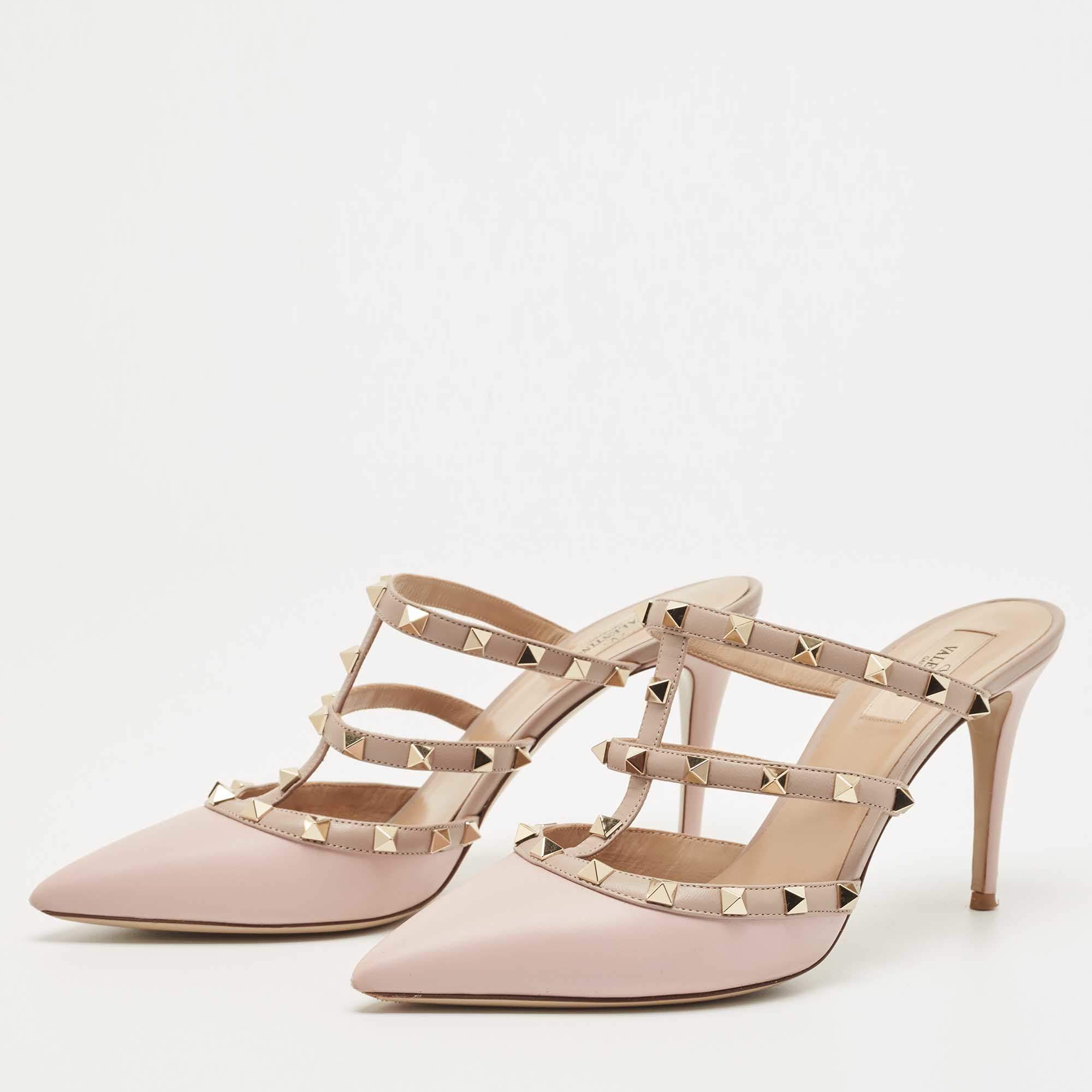 Pre Owned Valentino Pink Leather Rockstud Pointed Toe Slide Sandals Size 40.5