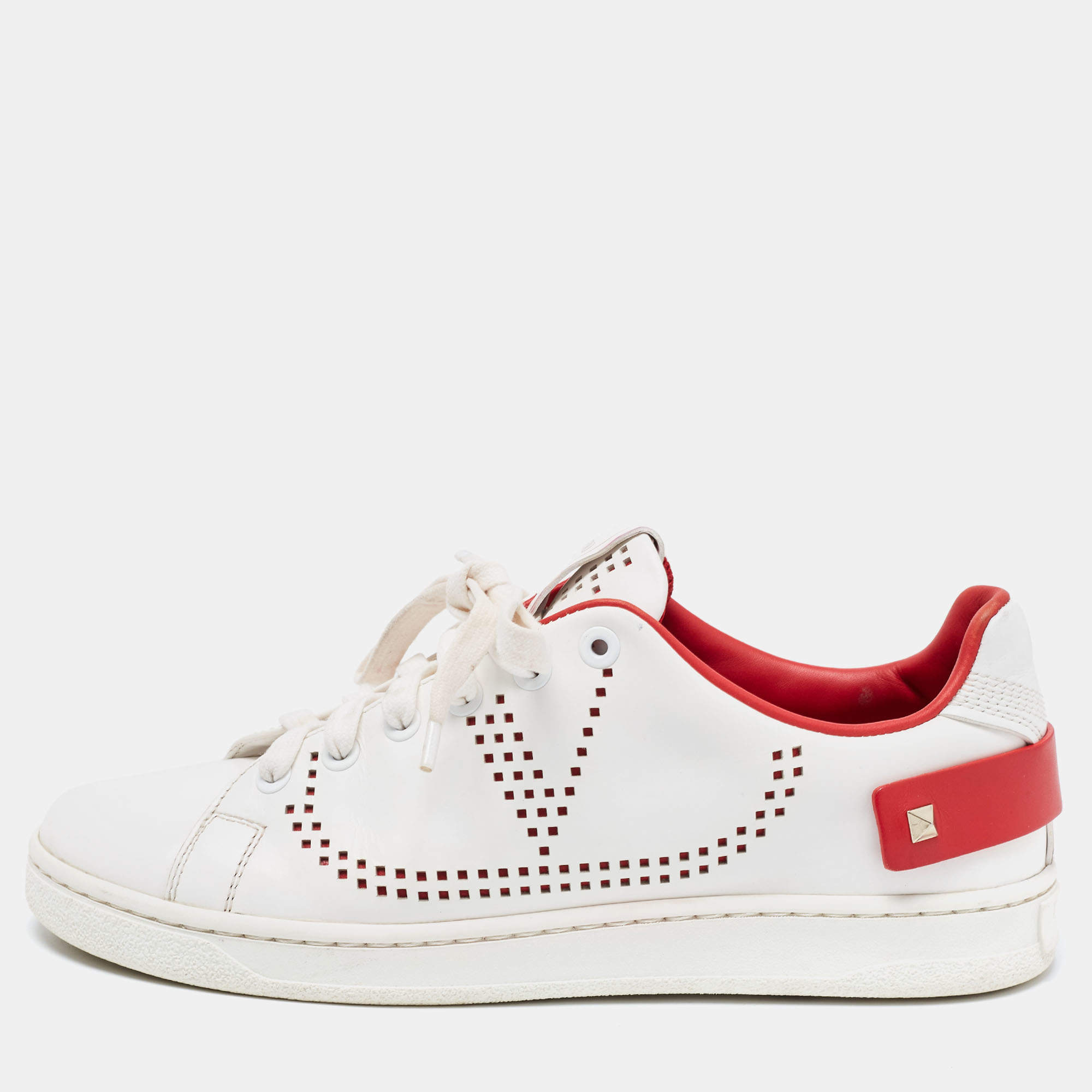 Pre Owned Valentino White Leather Escape V logo Sneakers Size 36