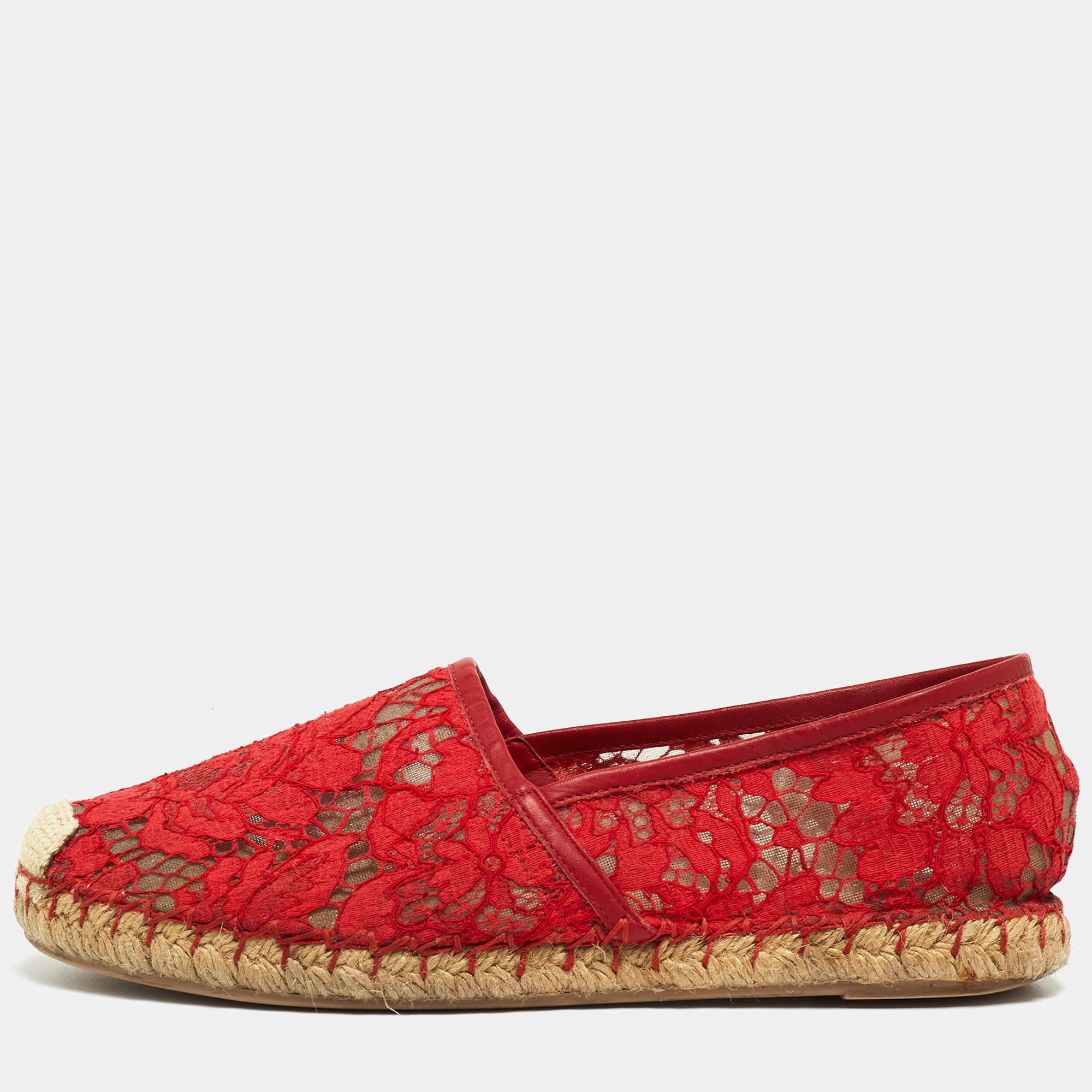 Pre Owned Valentino Red Lace Espadrille Flats Size 38