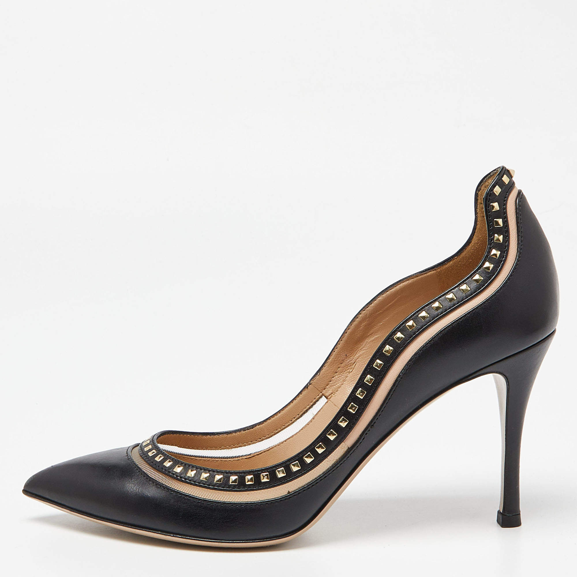 VALENTINO ティップトゥ エナメル バレリーナ Rockstud Satin Ballerina With Tone-on-tone Studs for Woman