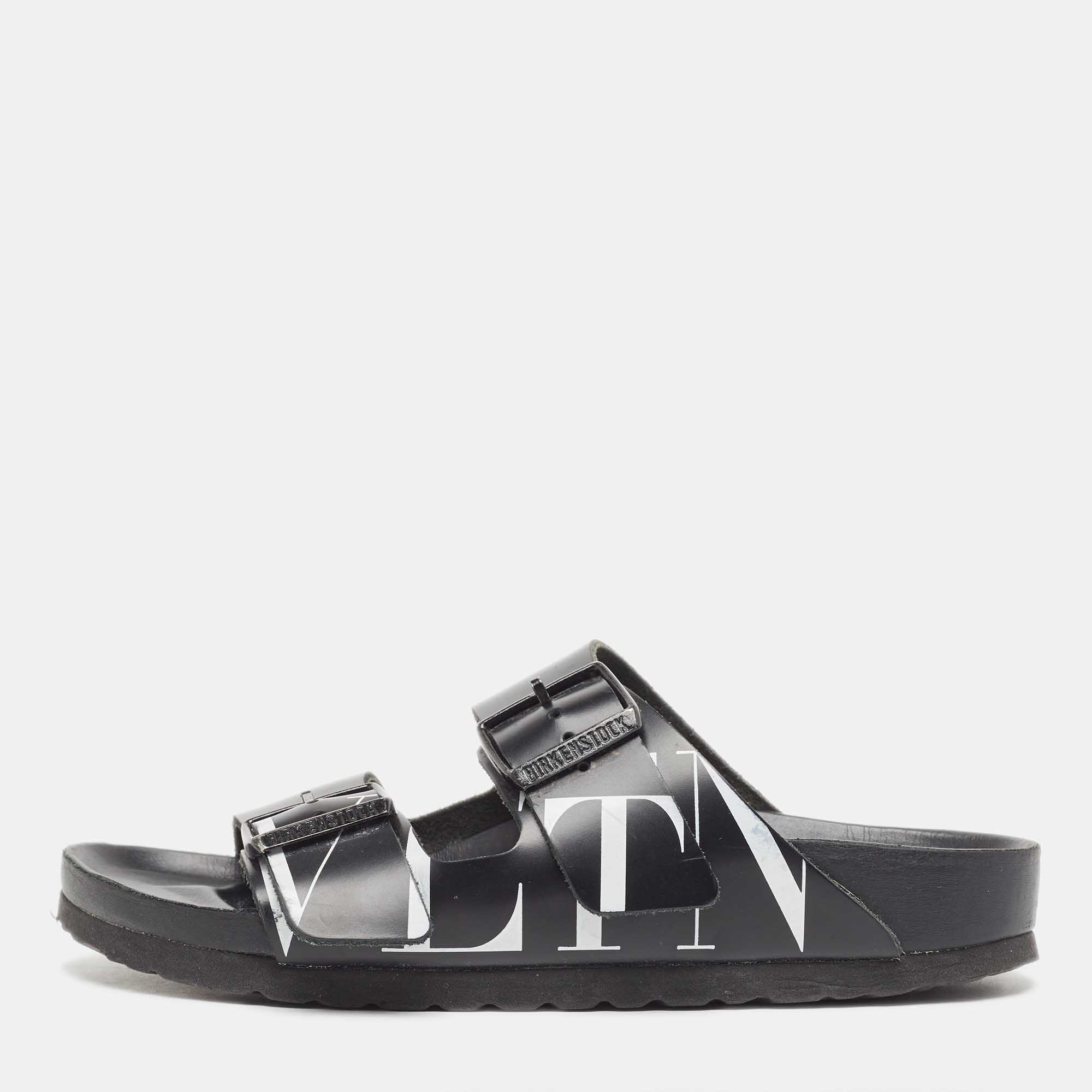 Pre Owned Valentino Black Leather Flat Slides Size 36
