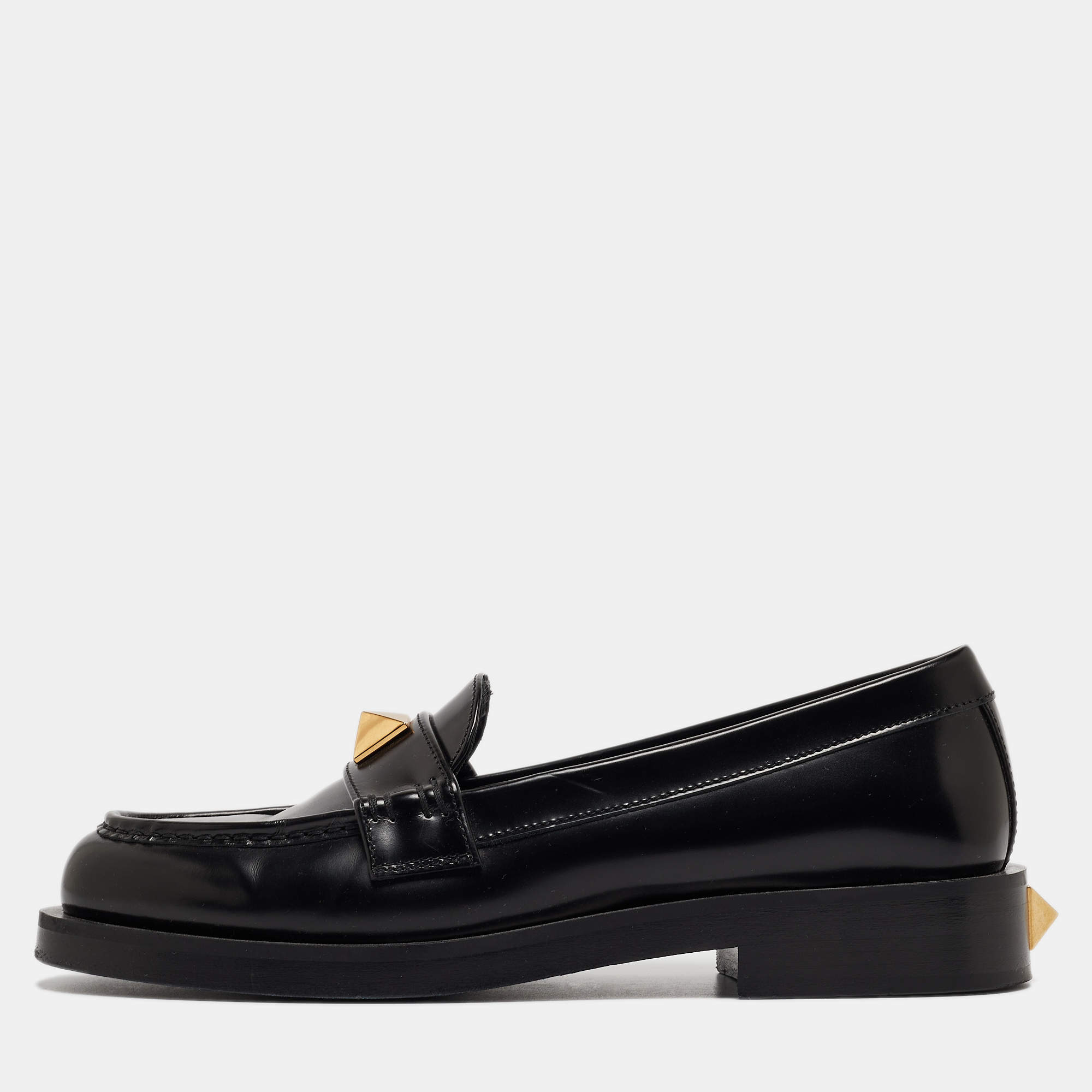 Pre Owned Valentino Black Leather Roman Stud Loafers Size 39