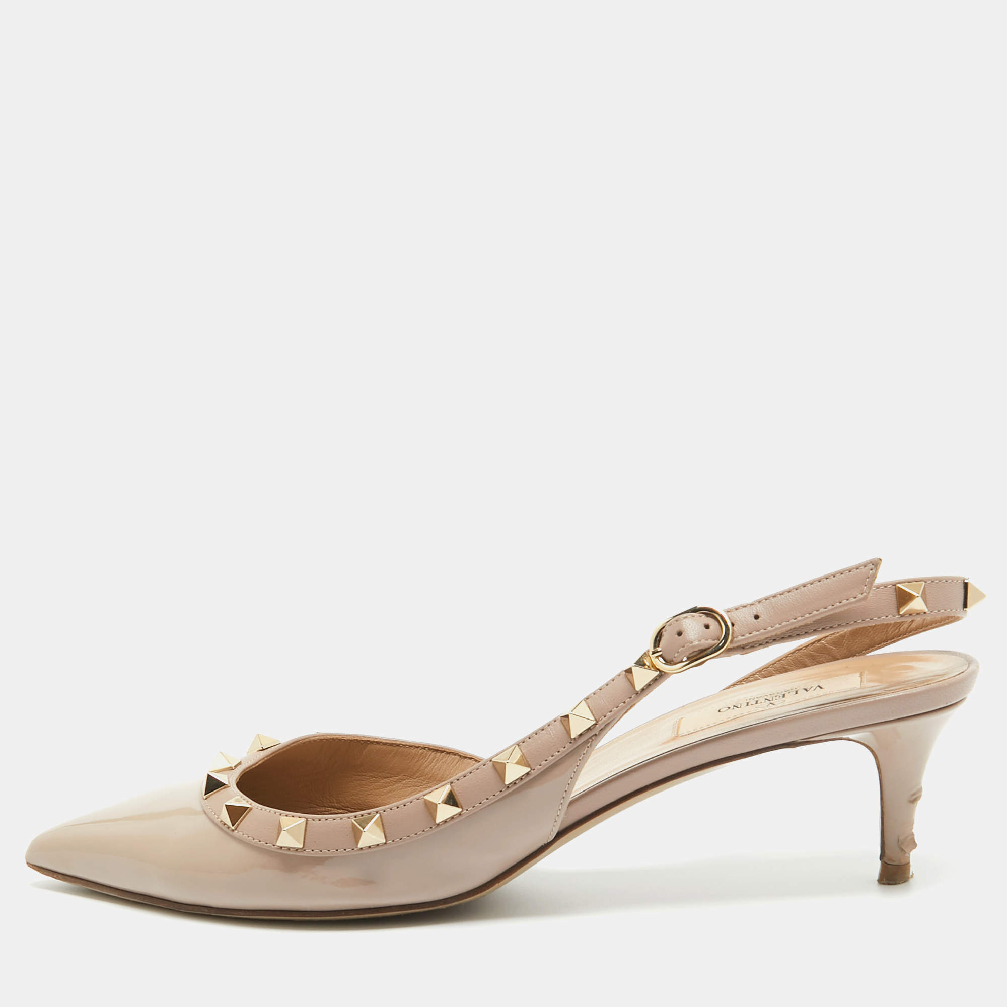 Pre Owned Valentino Beige Patent and Leather Rockstud Slingback Pumps  Size 40