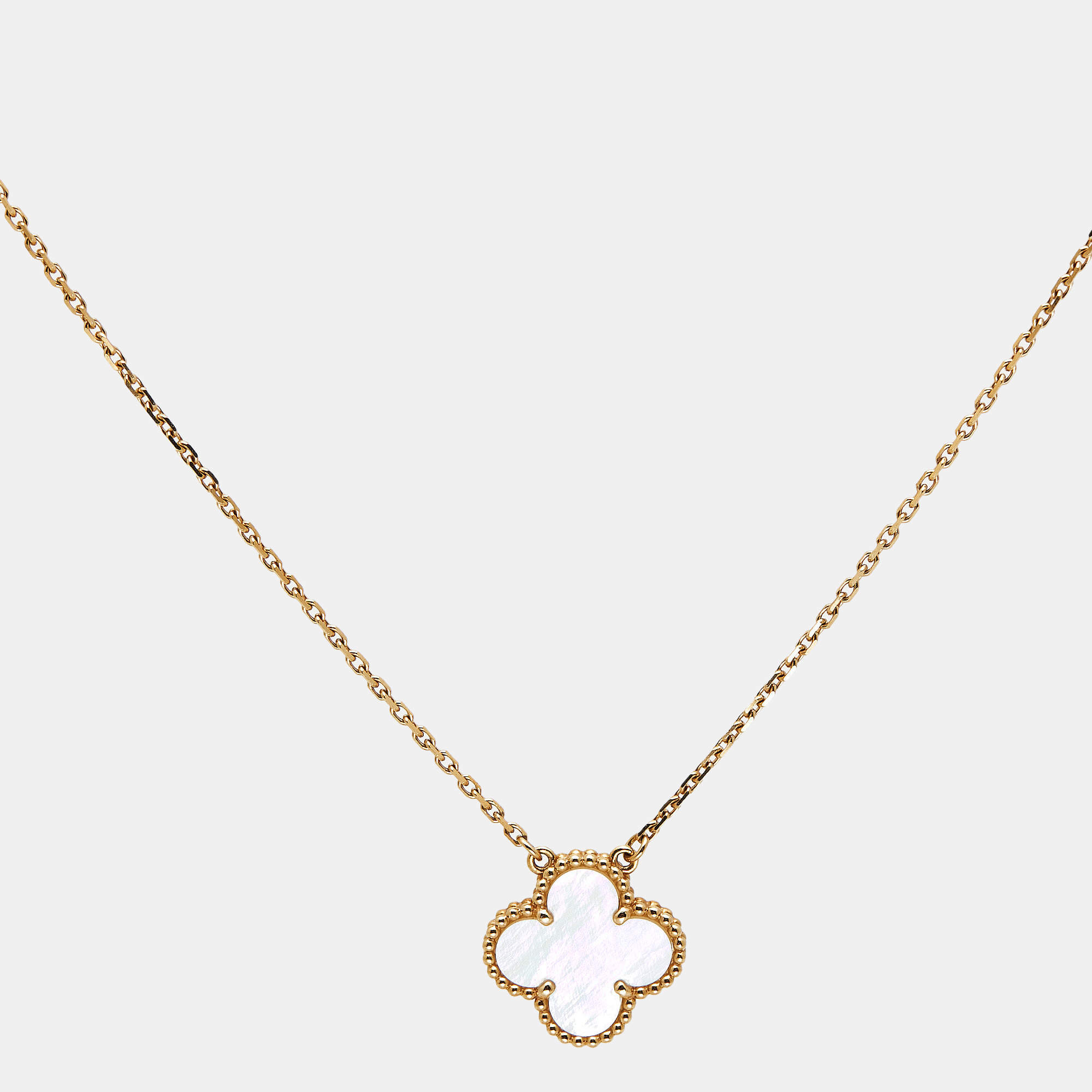 Pre Owned Van Cleef & Arpels Vintage Alhambra Mother of Pearl 18k Yellow Gold Necklace