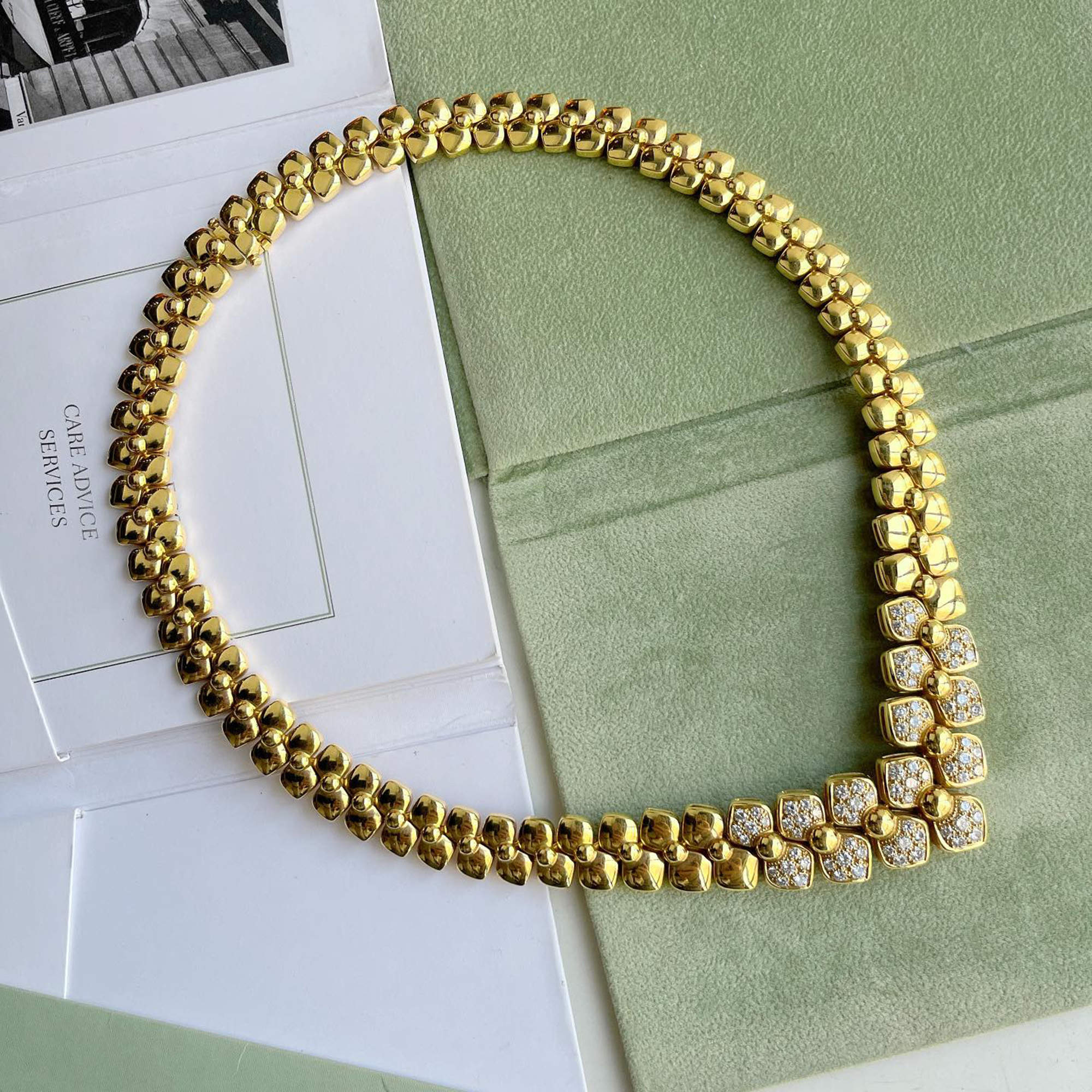 Pre Owned Van Cleef & Arpels 18K Yellow Gold Diamond Necklace