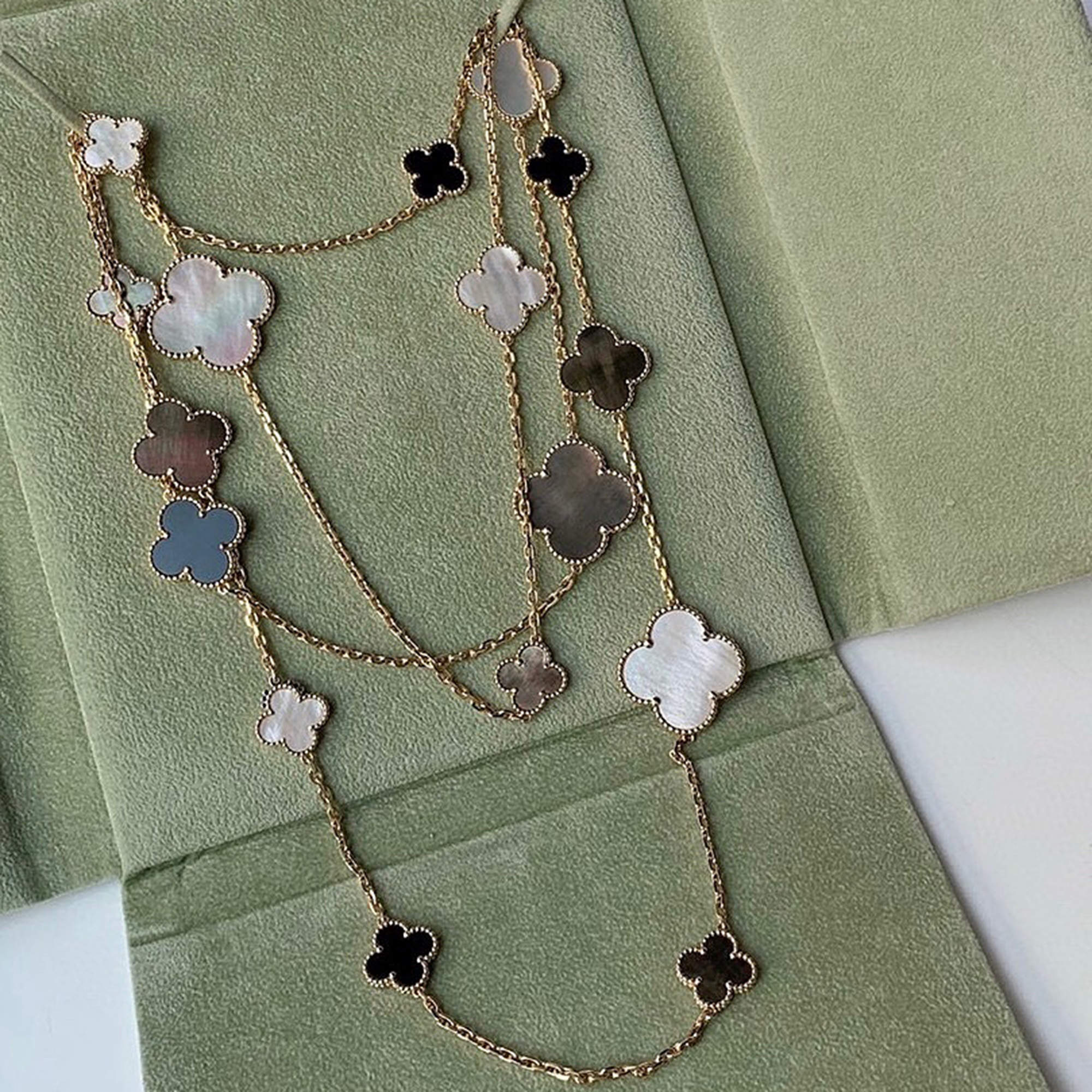 Pre Owned Van Cleef & Arpels 18K White Gold Magic Alhambra 16 Motif Long Necklace 