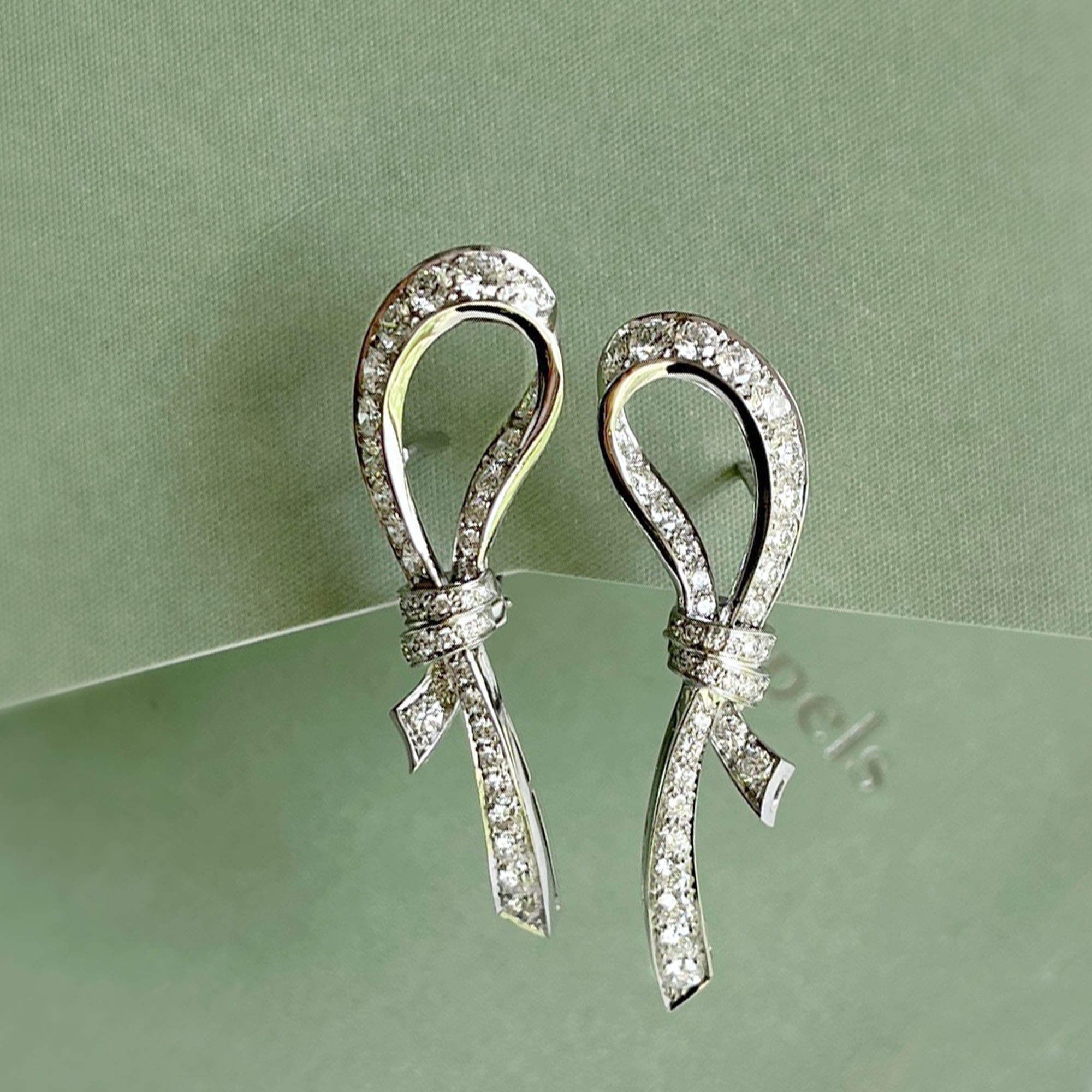 Van Cleef & Arpels 18K White Gold Full Diamond Bow Earrings