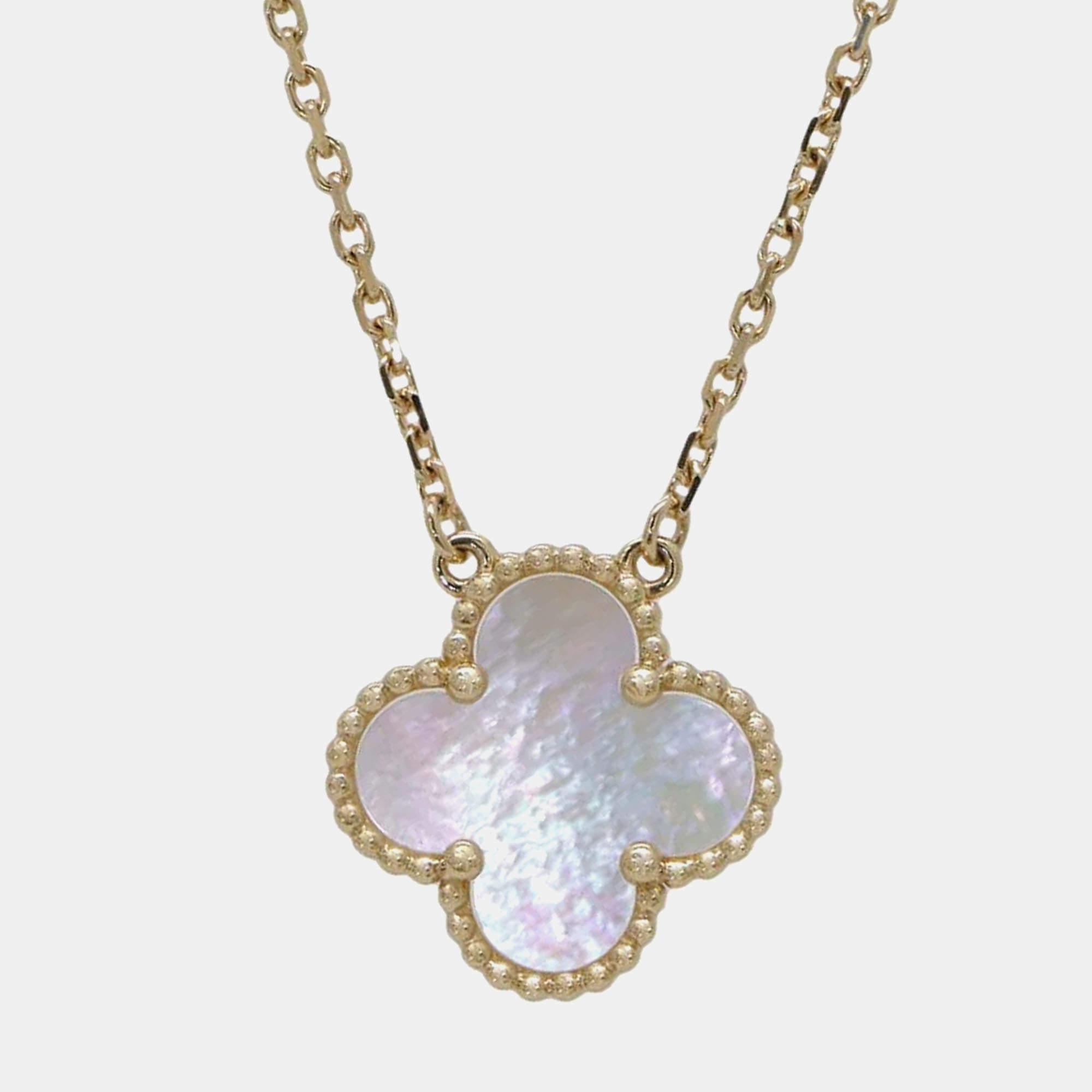 مملوكة مسبقًا Van Cleef & Arpels 18K Yellow Gold, Mother of Pearl Vintage Alhambra Necklace