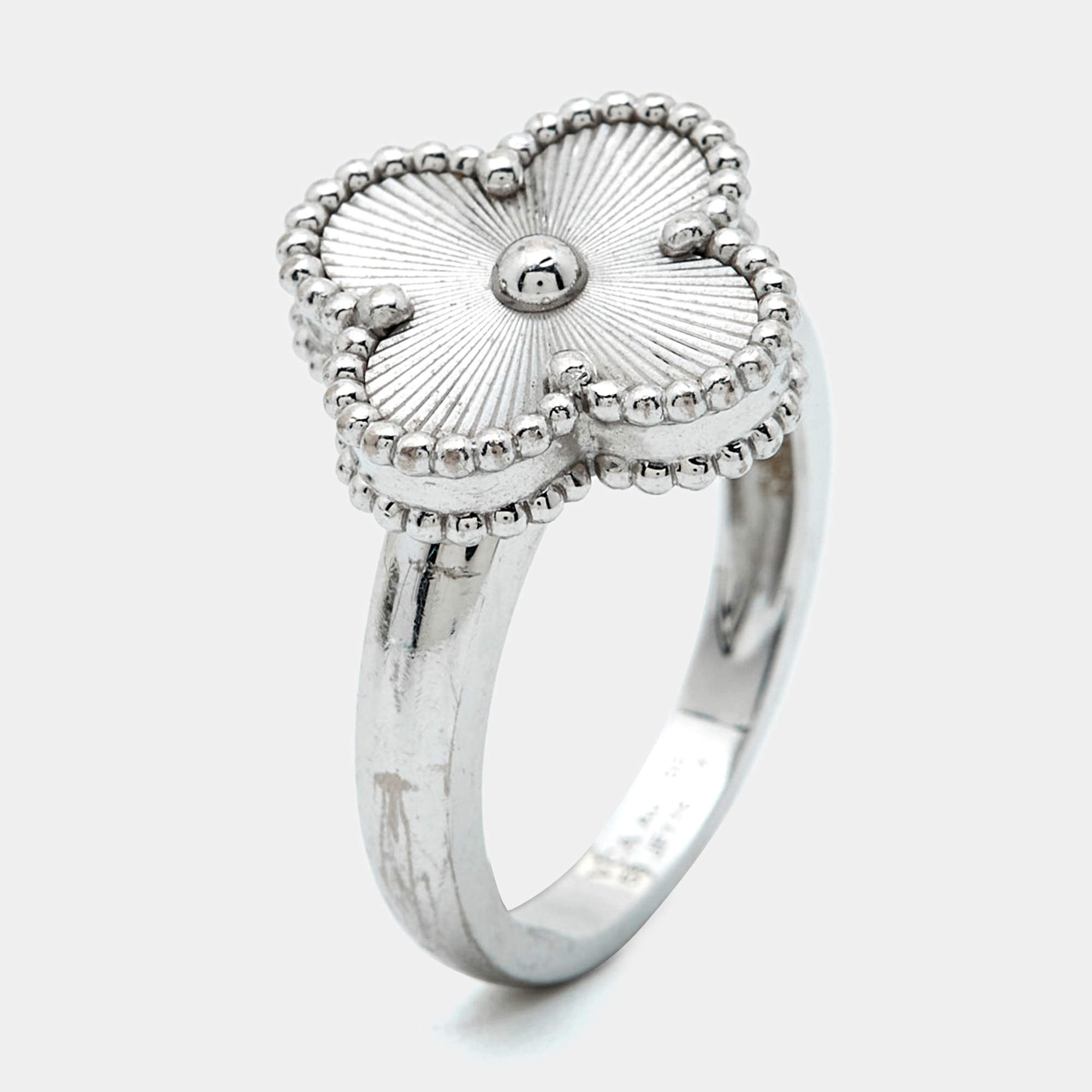 Pre Owned Van Cleef & Arpels Vintage Alhambra Gulloiche 18k White Gold Ring Size 53