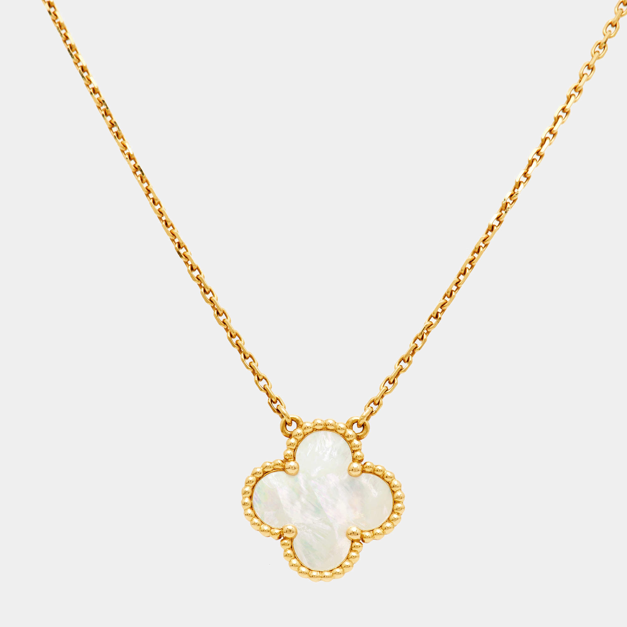 Pre Owned Van Cleef & Arpels Vintage Alhambra Mother of Pearl 18k Yellow Gold Necklace