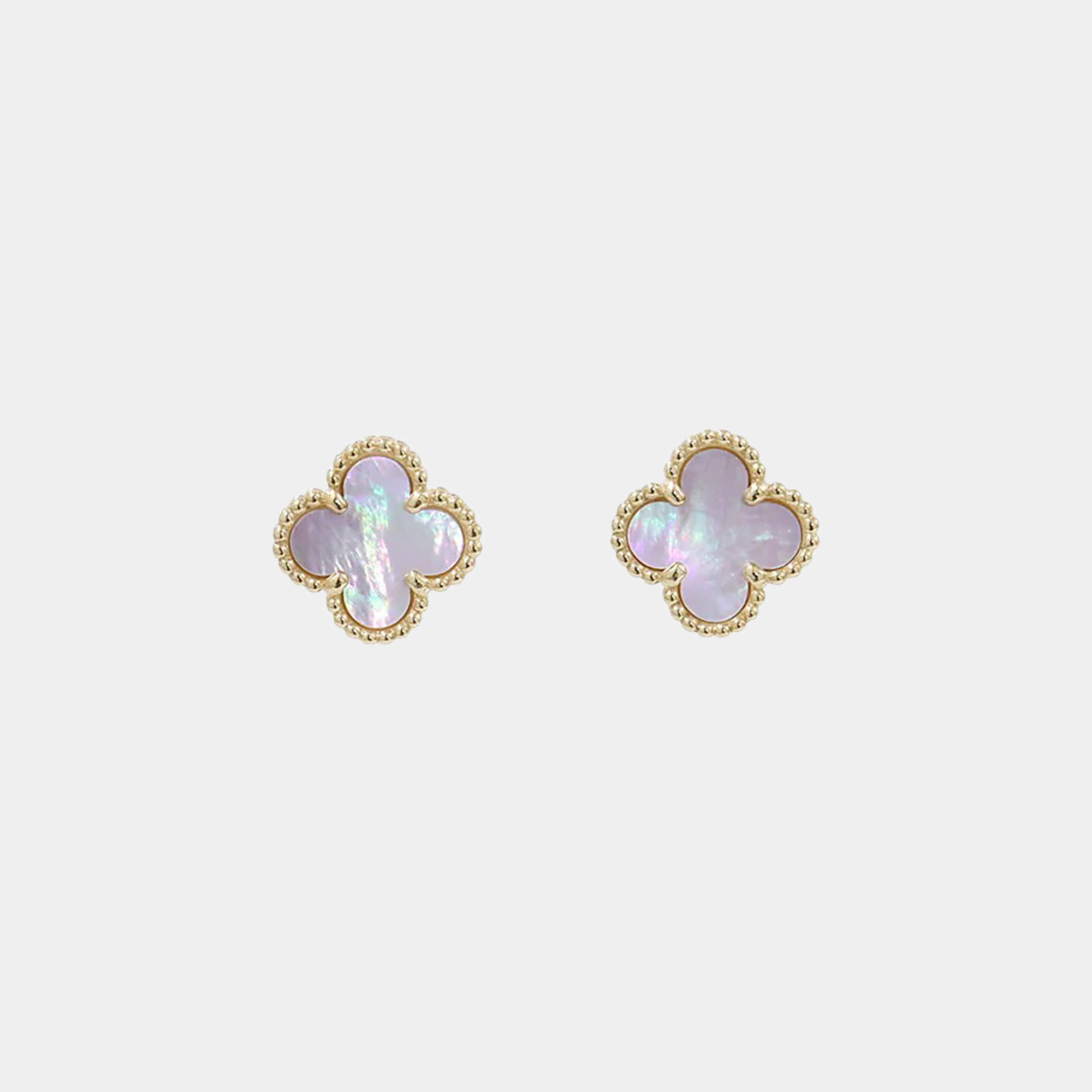 مملوكة مسبقًا Van Cleef & Arpels Sweet Alhambra Yellow Gold, Mother of Pearl Earring