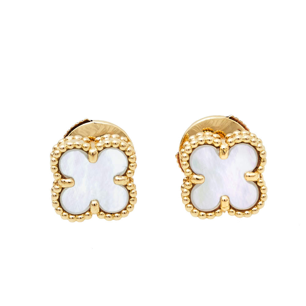 مملوكة مسبقًا Van Cleef & Arpels Sweet Alhambra Mother of Pearl 18K Yellow Gold Stud Earrings