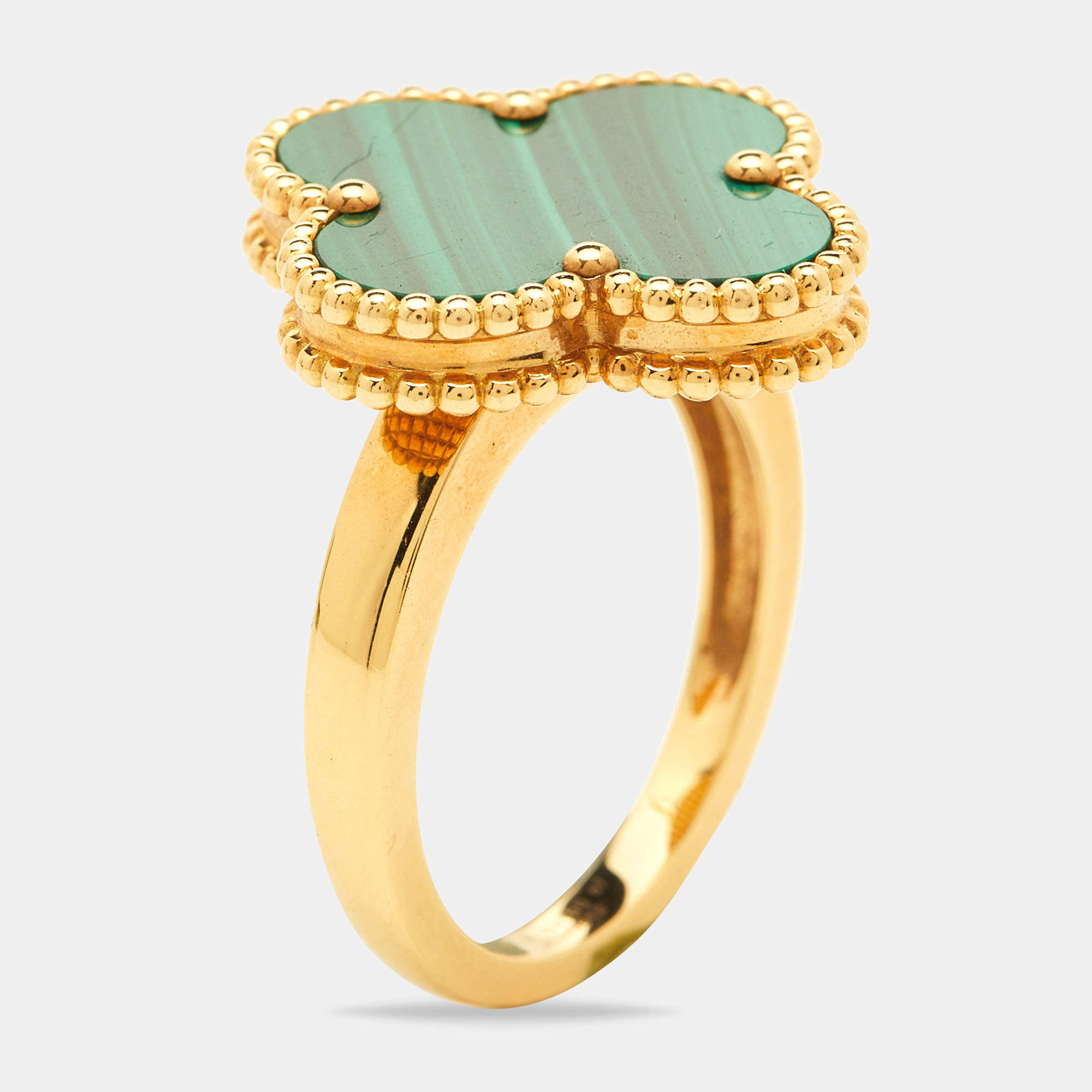 Pre Owned Van Cleef & Arpels Magic Alhambra Malachite 18k Yellow Gold Ring Size 57