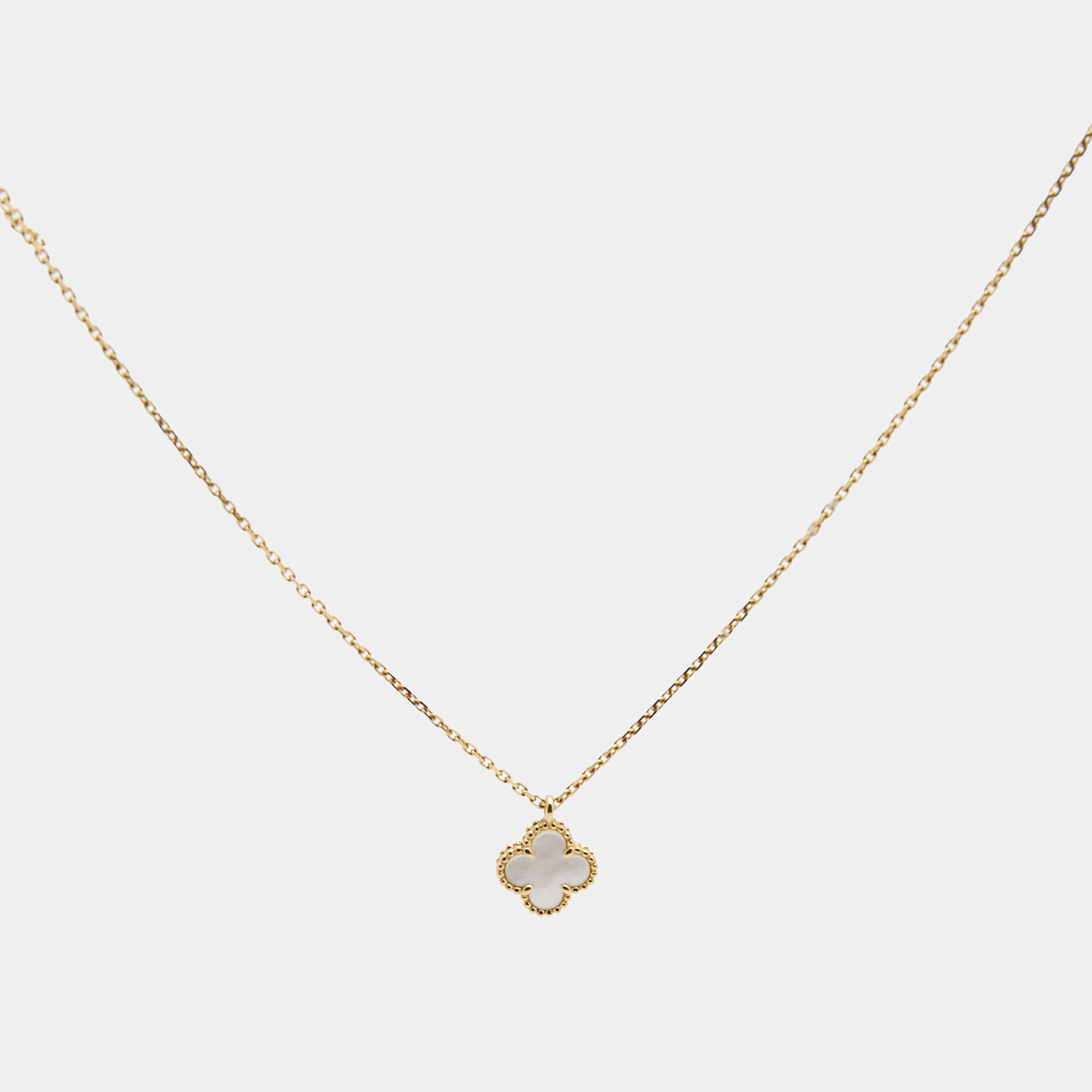 Pre Owned Van Cleef & Arpels Sweet Alhambra Mother of Pearl 18k Yellow Gold Necklace