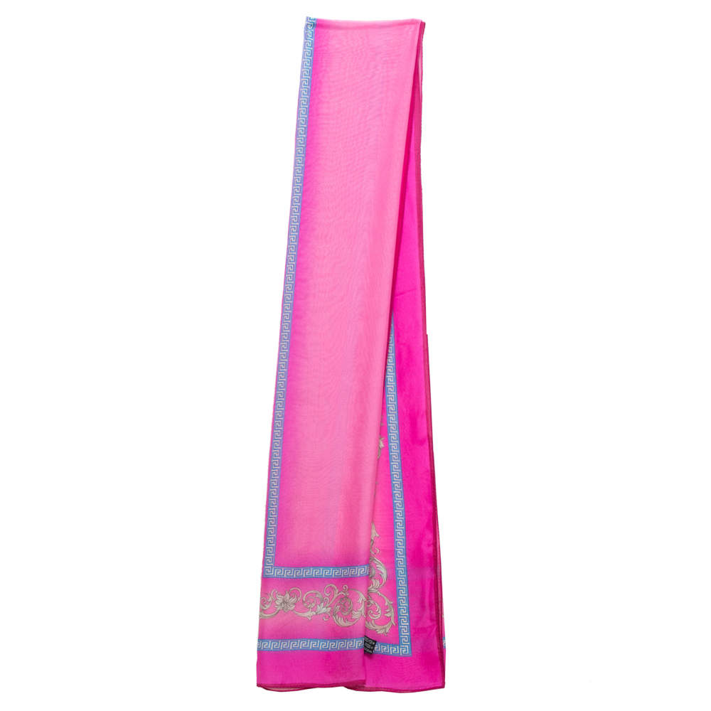 مملوكة مسبقًا Versace Pink Baroque Print Silk Scarf