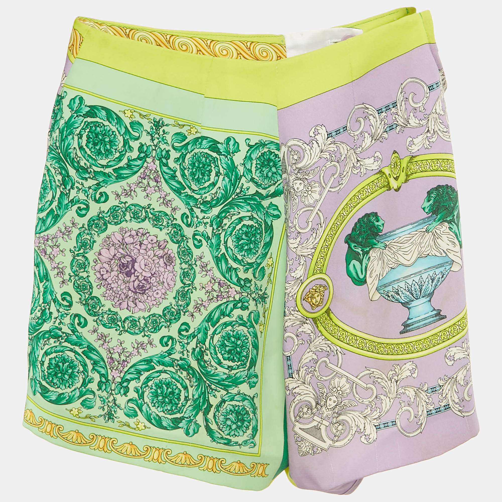 Pre Owned Versace Green Barocco Crepe Metallic Ring Detail Shorts S