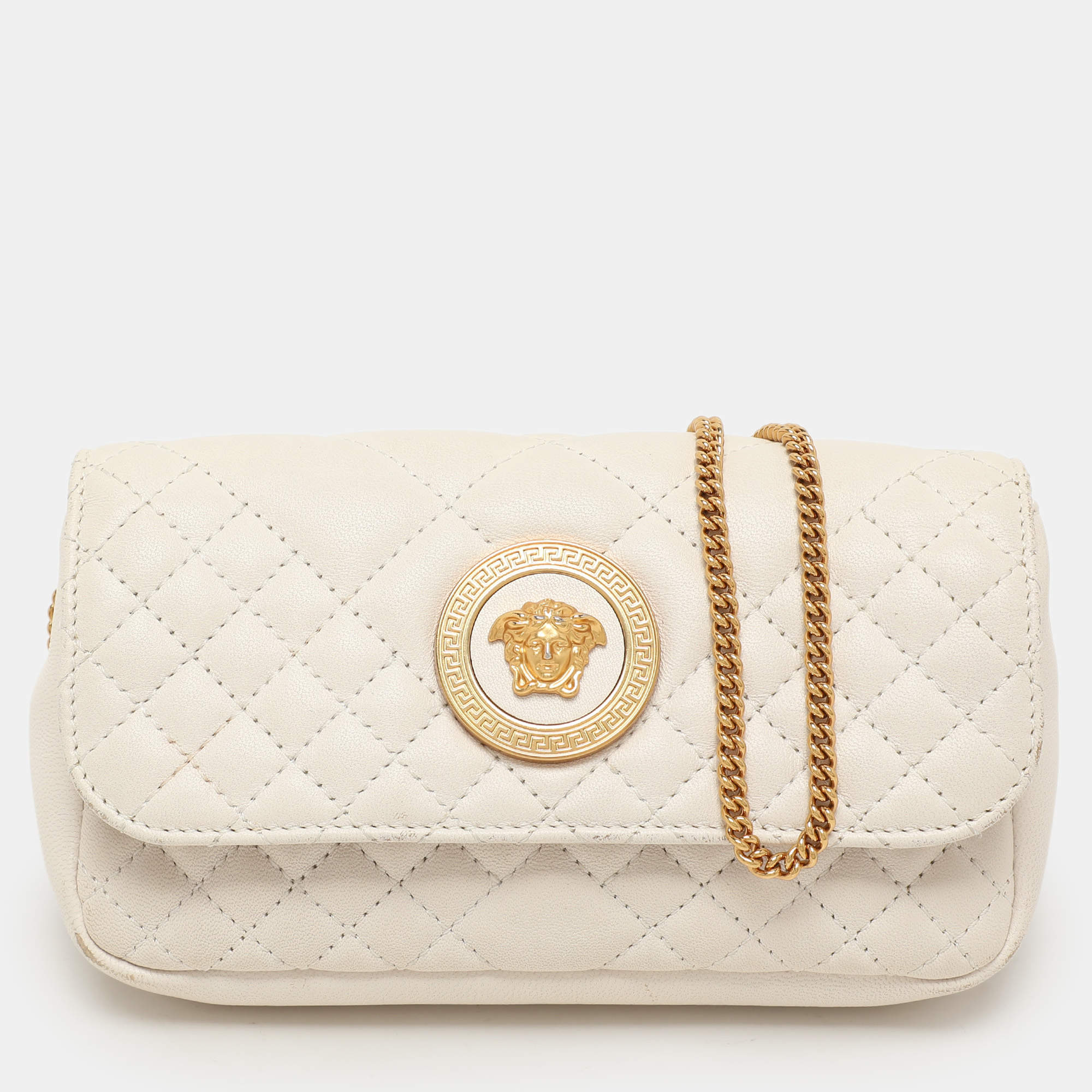 Pre Owned Versace White Quilted Leather La Medusa Chain Crossbody Bag