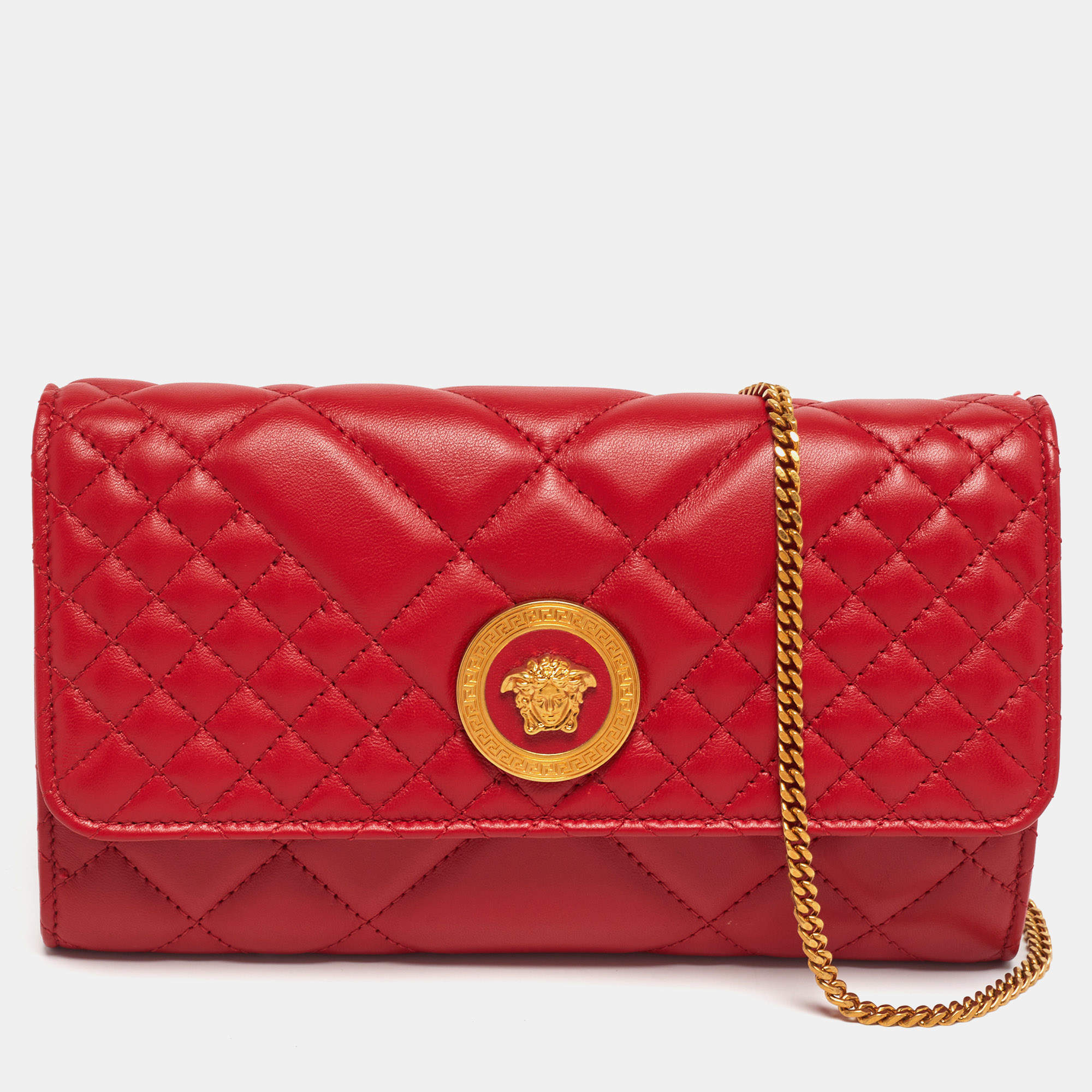 Pre Owned Versace Medusa La Medusa Red Quilted Leather Chain Clutch