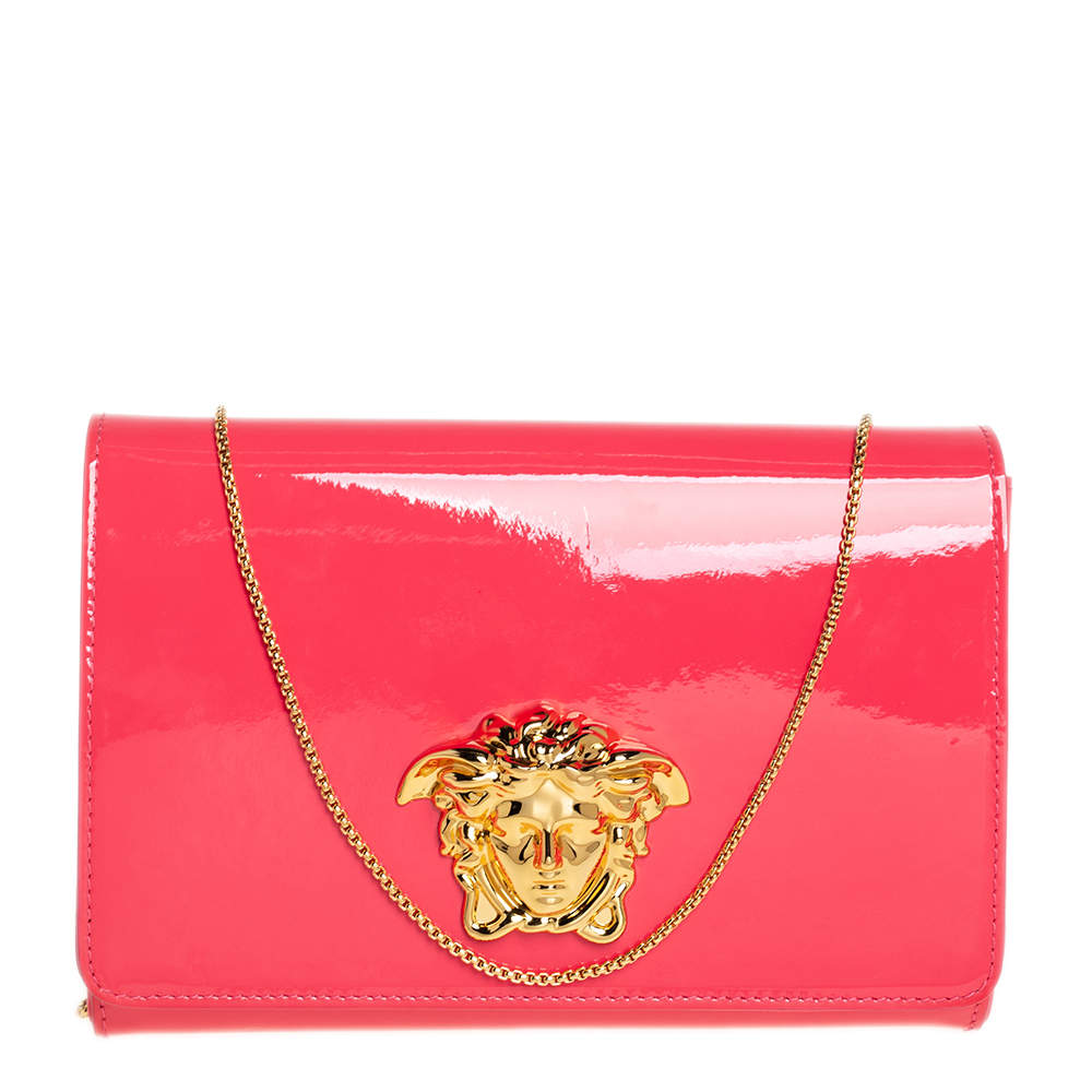 Pre Owned Versace Peach Patent Leather Medusa Chain Clutch