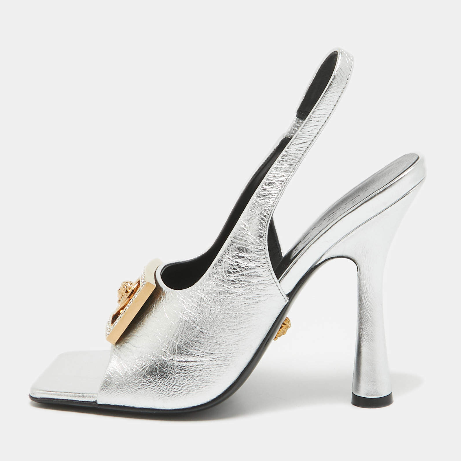 مملوكة مسبقًا Versace Silver Leather le Medusa Slingback Sandals Size 38