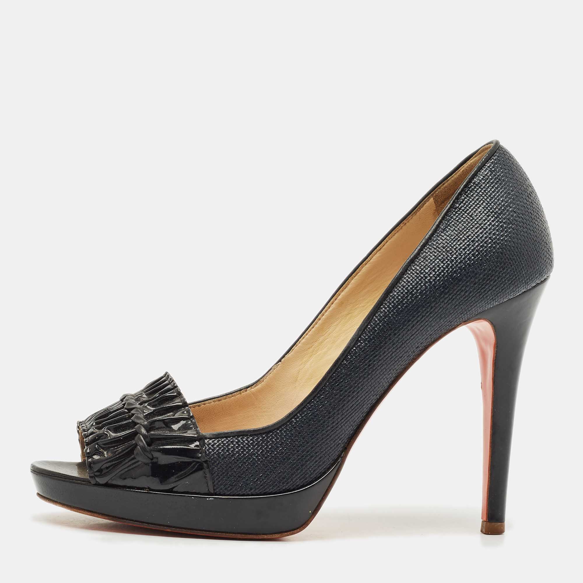 Pre Owned Versace Black Coated Raffia and Patent Leather Peep Toe Pumps Size 38