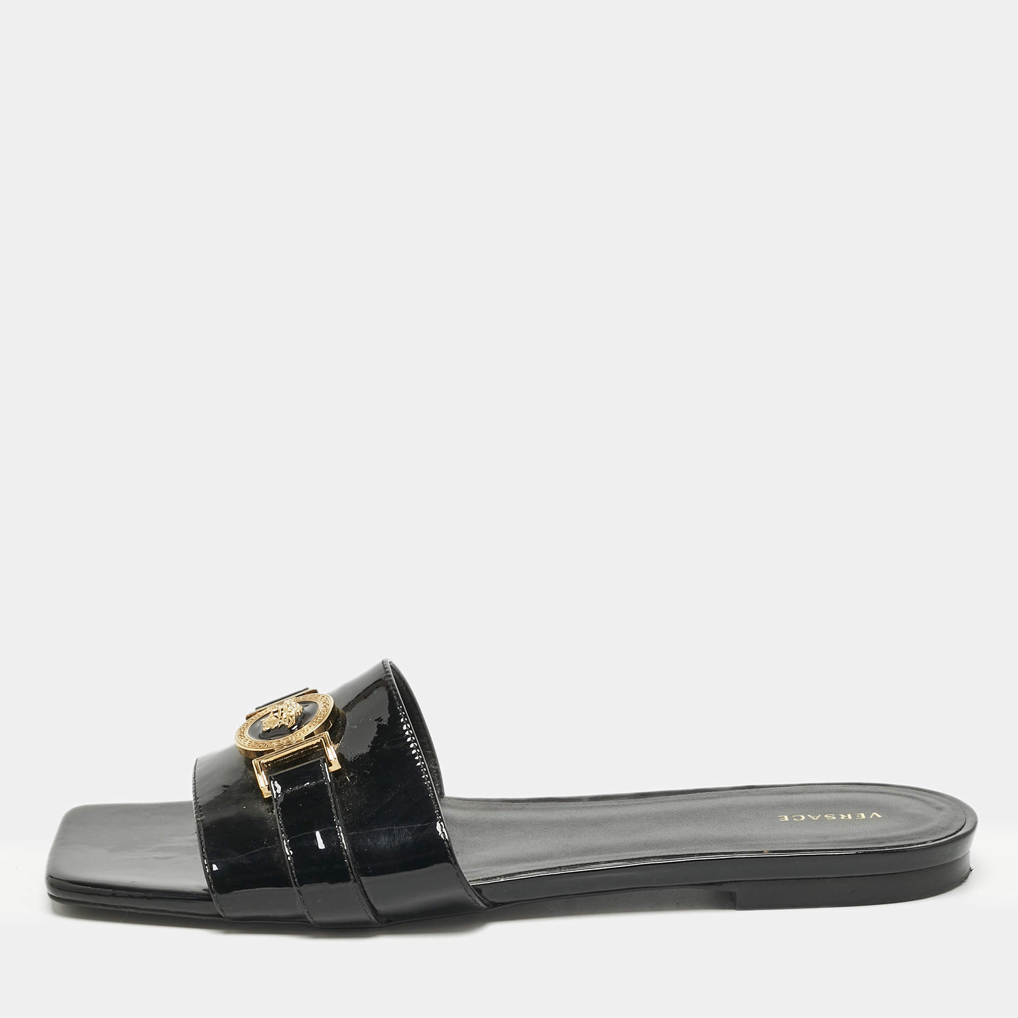 Pre Owned Versace Black Patent Medusa Logo Embellished Flat Slides Size 40