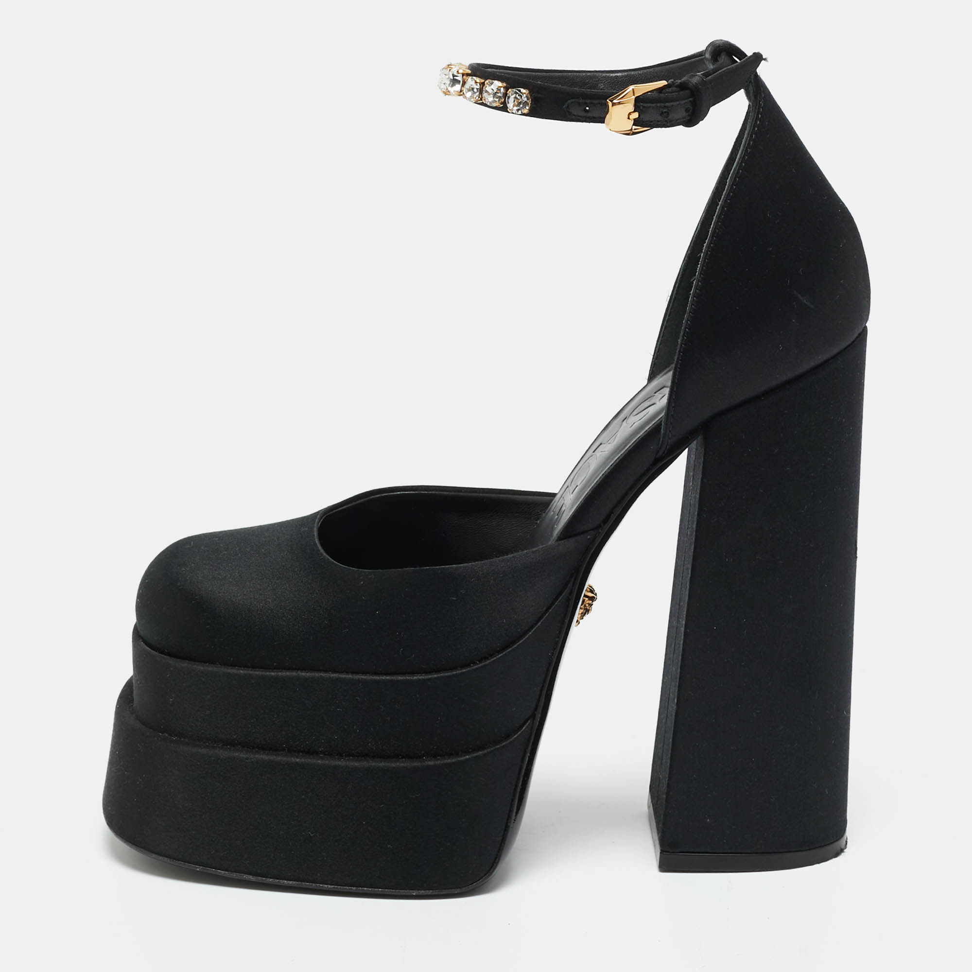 مملوكة مسبقًا Versace Black Satin Aevitas Platform Pumps Size 37