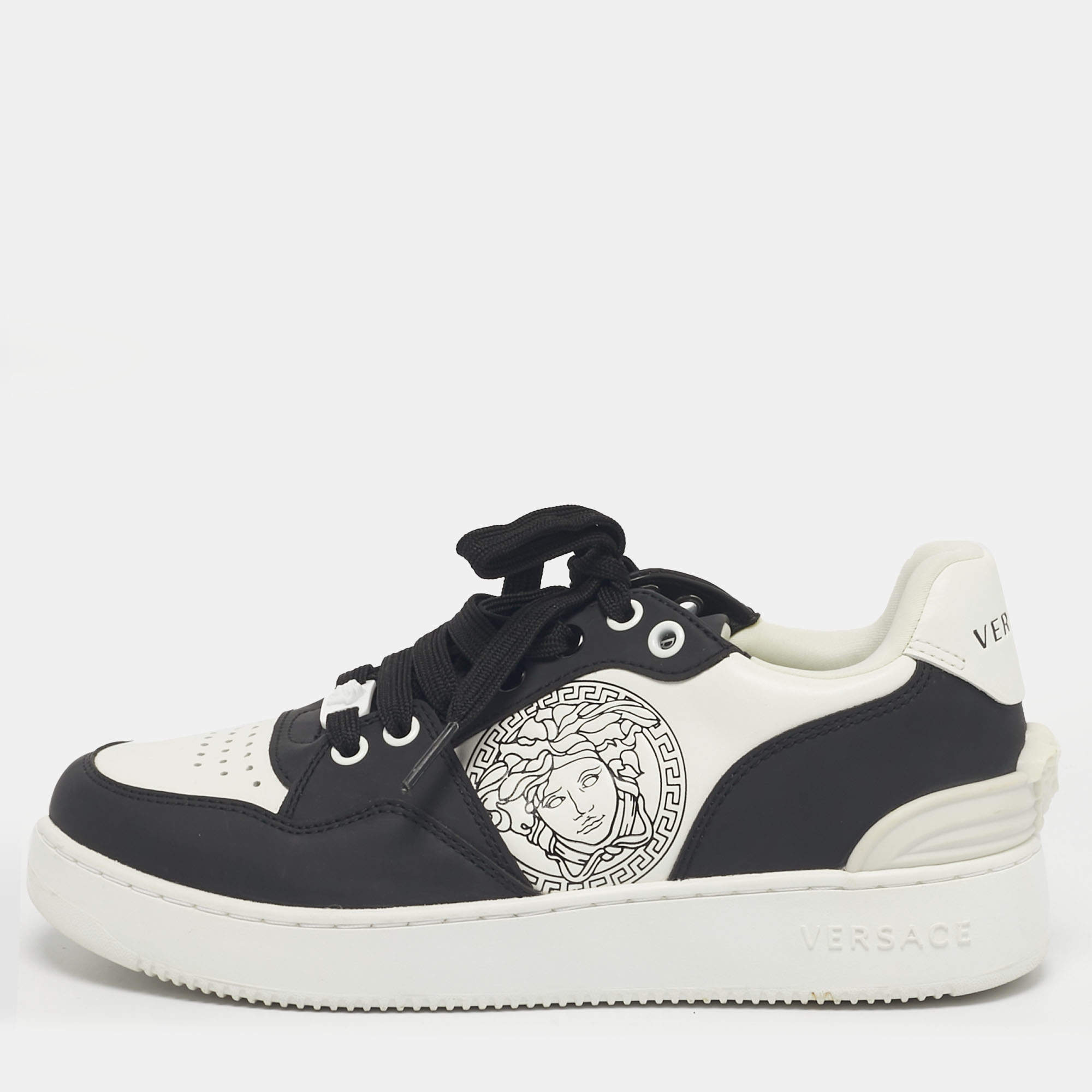 مملوكة مسبقًا Versace White/Black Leather Medusa Lace Up Sneakers Size 37