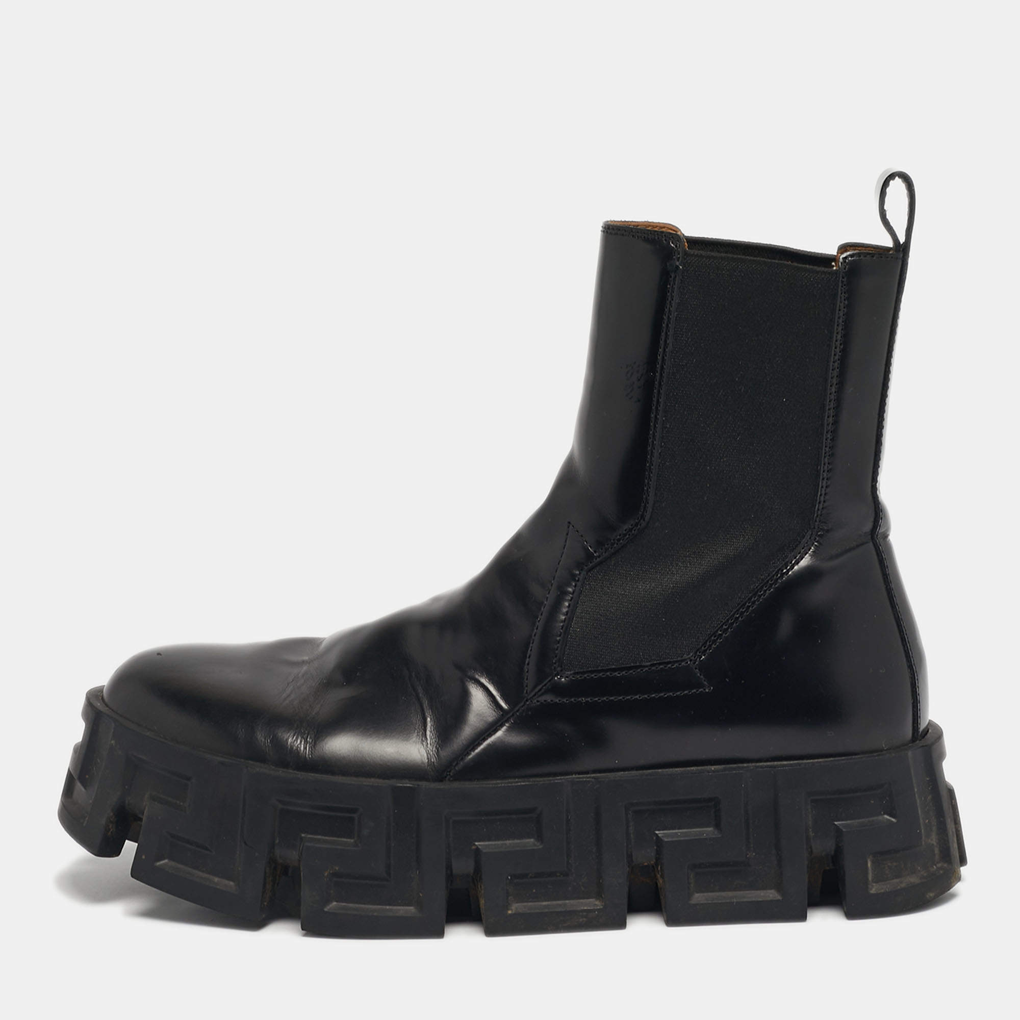 مملوكة مسبقًا Versace Greca Size 38 Black Leather Ankle Length Boots
