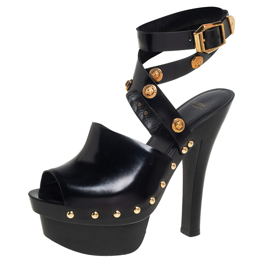 مملوكة مسبقًا Versace Black Leather Medusa Embellished Ankle Wrap Platform Sandals Size 37
