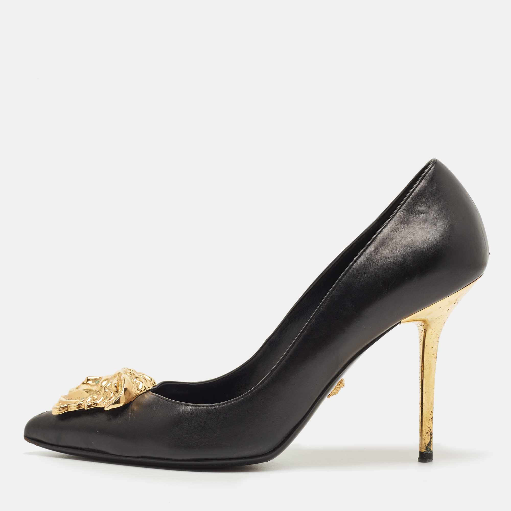 Pre Owned Versace Black Leather Medusa Head Pumps Size 38 