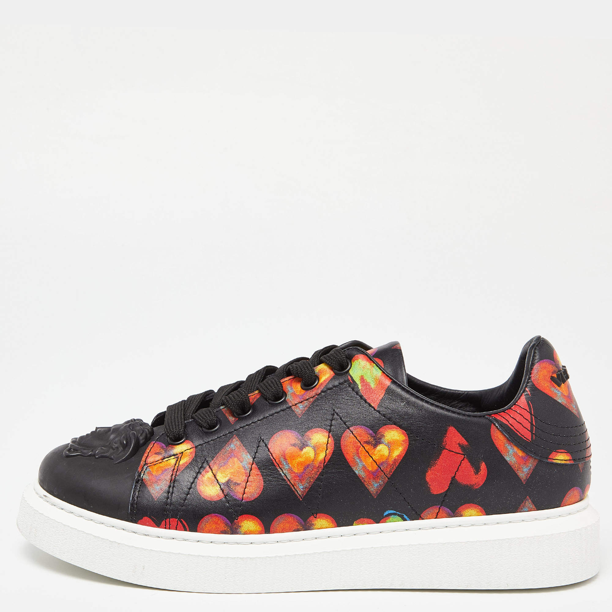 Pre Owned Versace Black Heart Printed Leather Medusa Sneakers Size 39