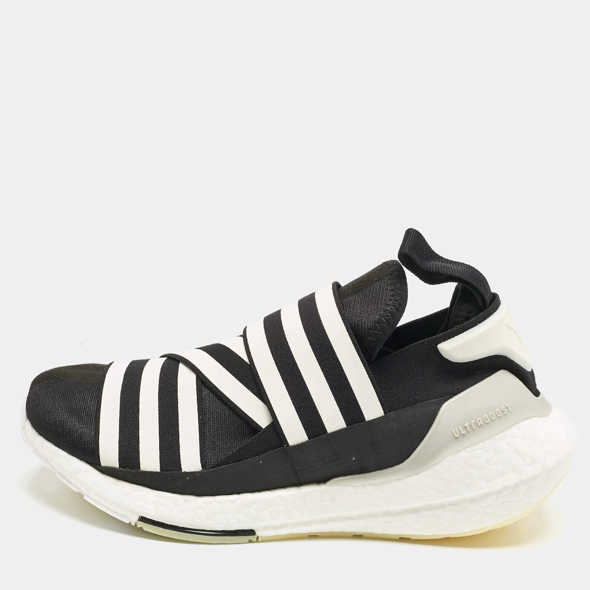 Pre Owned Adidas Y-3 Black/White Fabric Ultra Boost 22 Sneakers Size 38