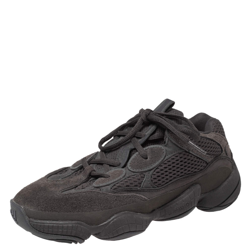 مملوكة مسبقًا Yeezy x Adidas Black Suede and Mesh Yeezy 500 Utility Sneakers Size 38