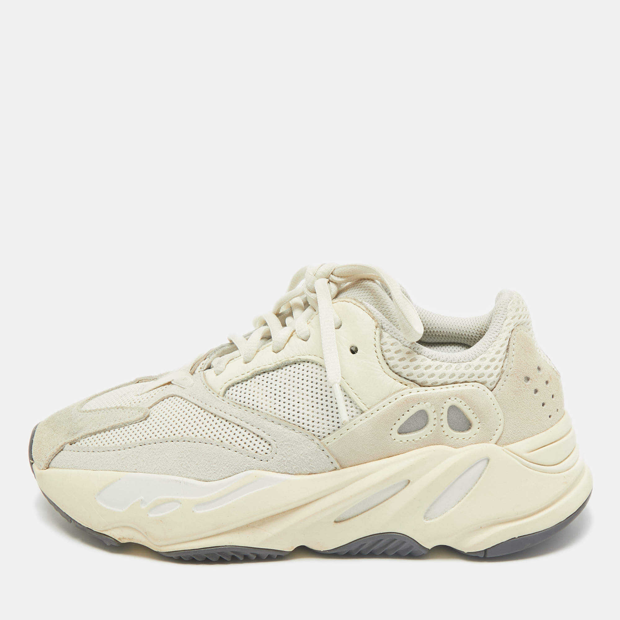 Pre Owned Yeezy x Adidas Cream Suede and Mesh Boost 700 Analog Sneakers Size 38 2/3