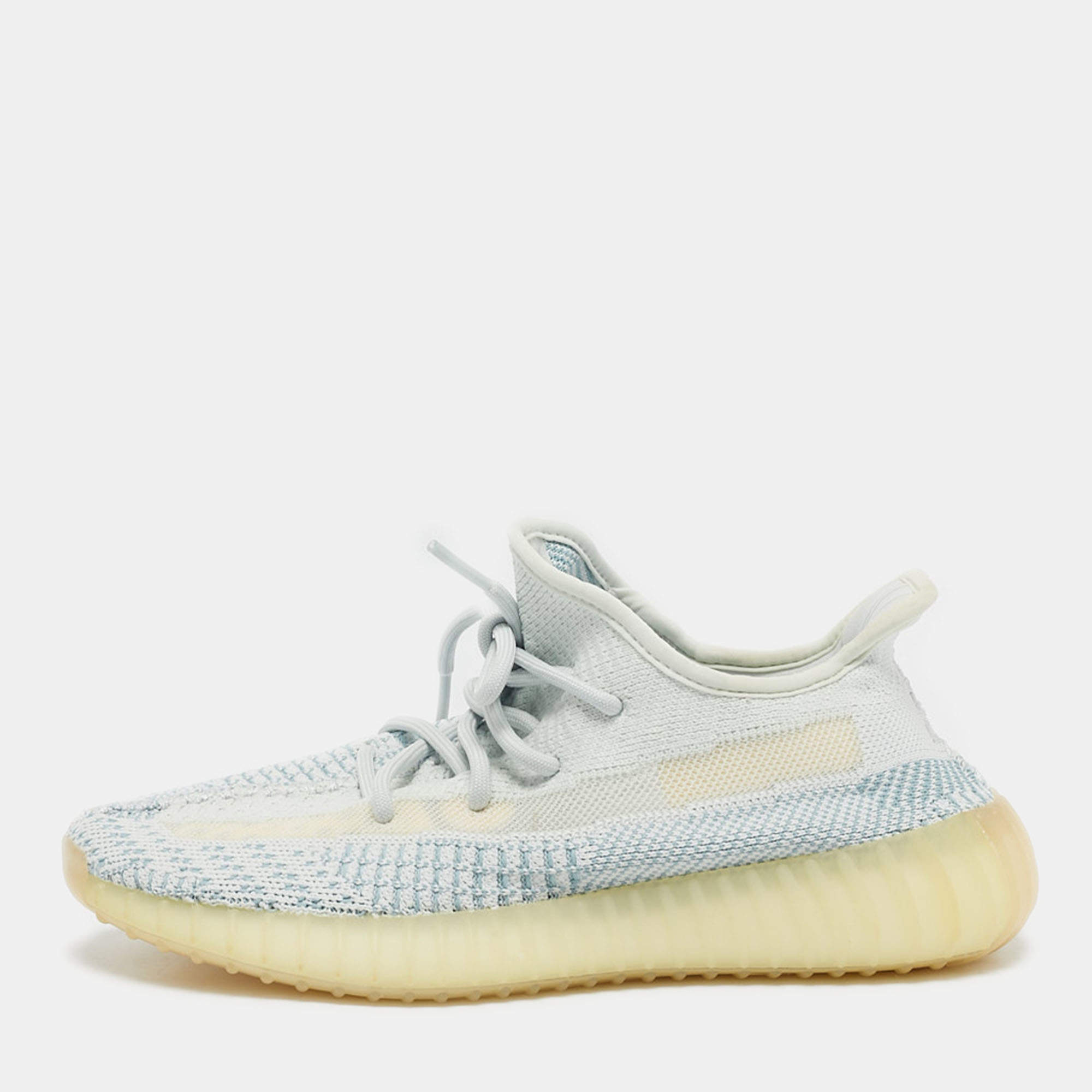 Pre Owned Yeezy x Adidas Blue/White Knit Fabric Boost 350 V2 Cloud White (Non-Reflective) Sneakers 38 2/3