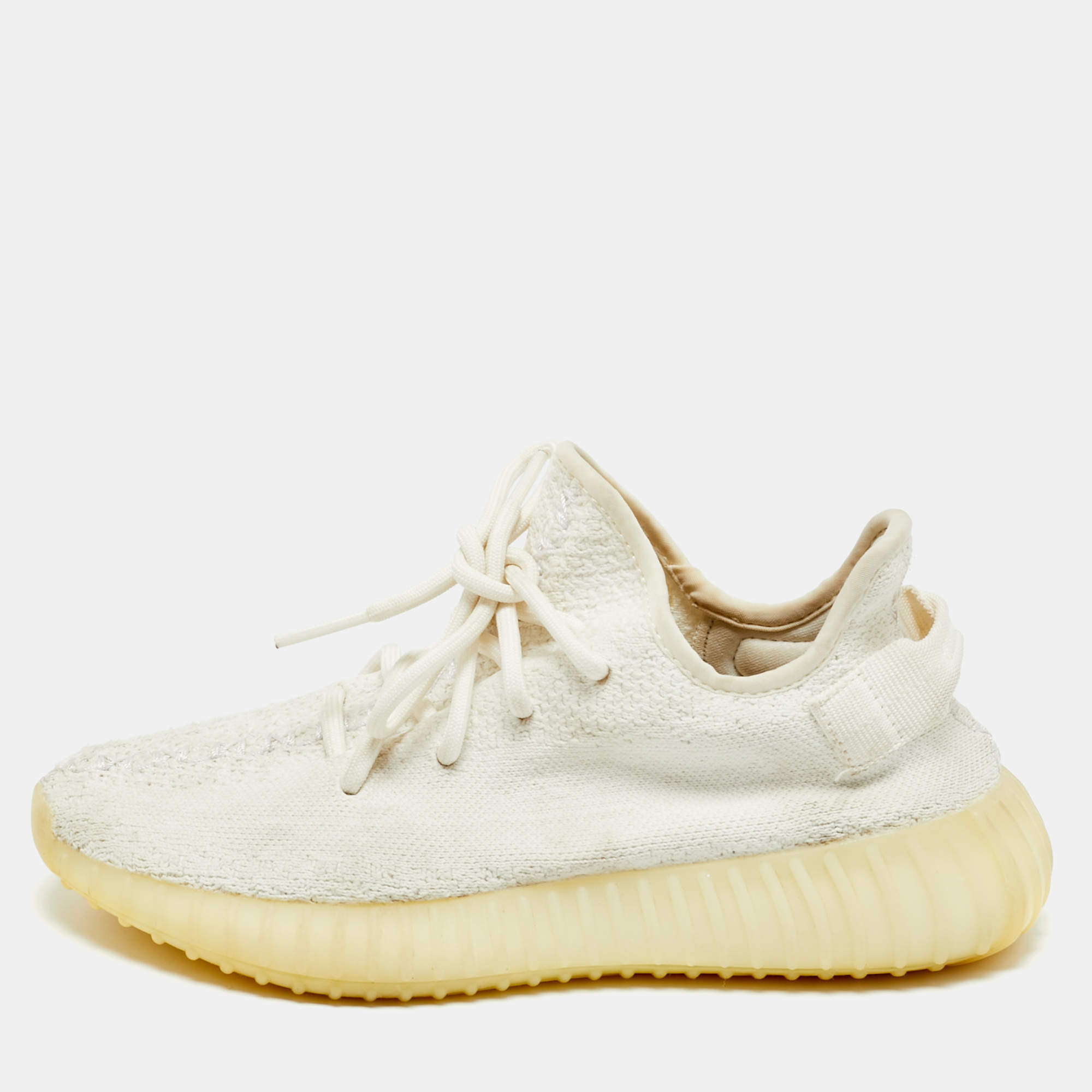 مملوكة مسبقًا Yeezy x Adidas Boost 350 V2 Size 37.5 White Knit Fabric Low Top Sneakers